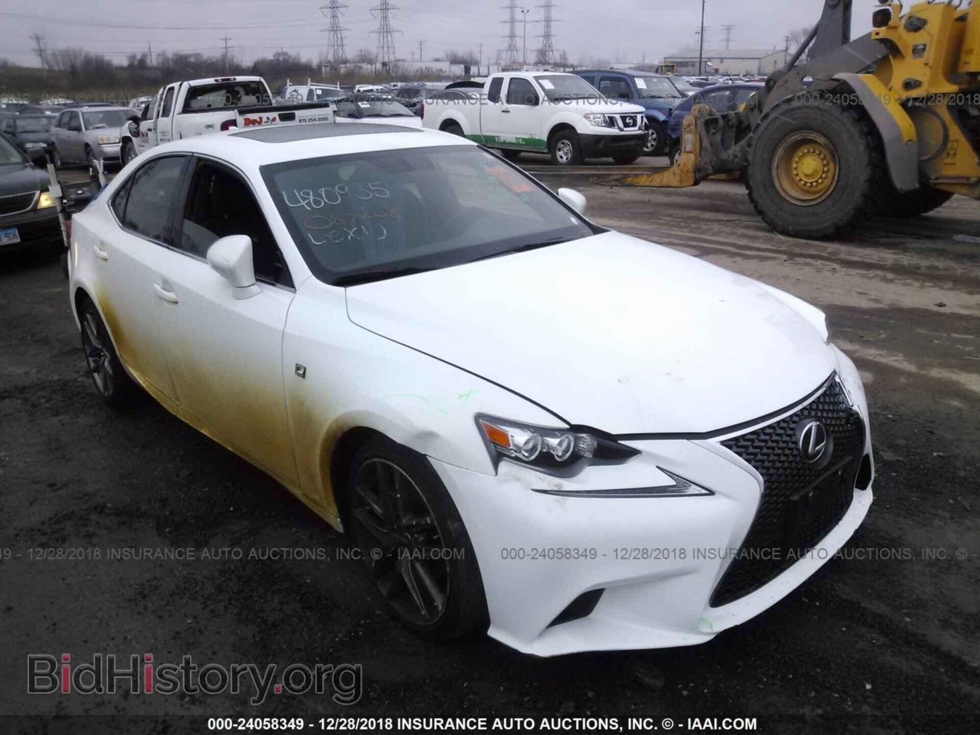 Фотография JTHCF1D20F5027691 - LEXUS IS 2015