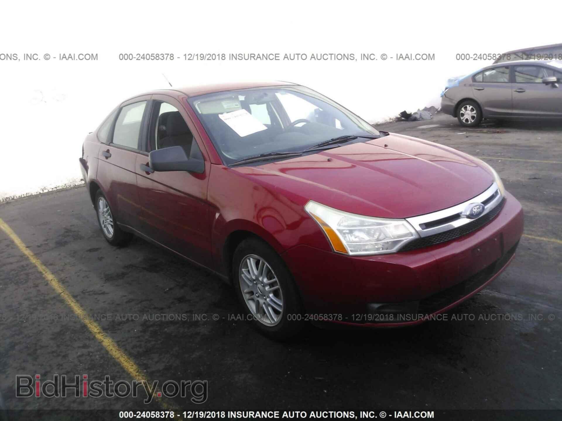 Photo 1FAHP35N99W183824 - FORD FOCUS 2009