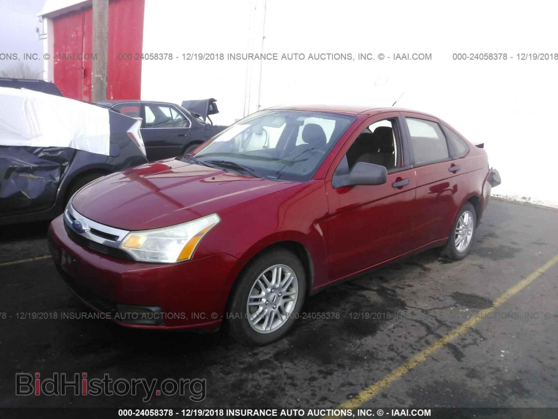 2009 FORD FOCUS - VIN: 1FAHP35N99W183824 - Фото 2
