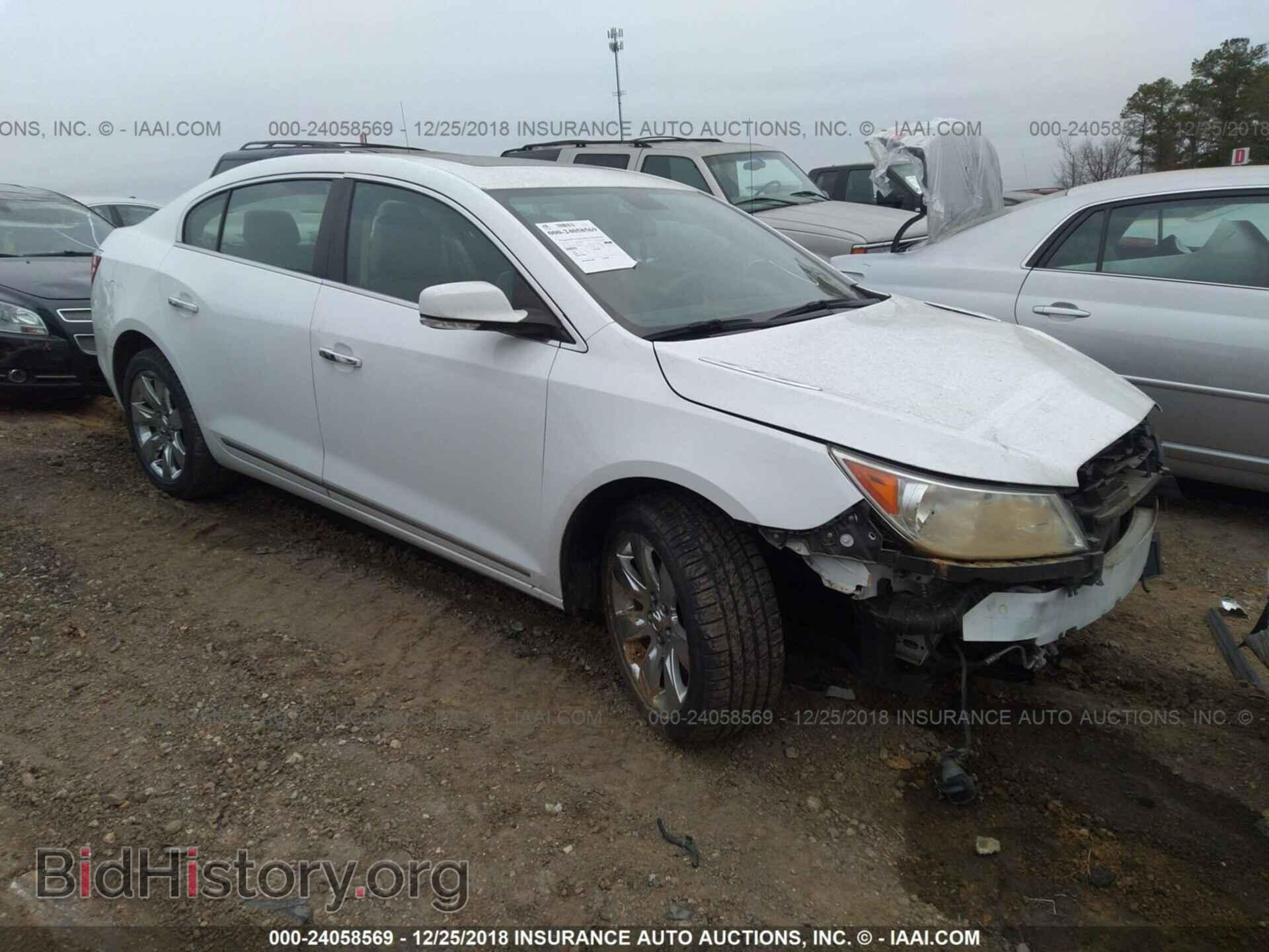 Photo 1G4GC5E33DF296426 - BUICK LACROSSE 2013