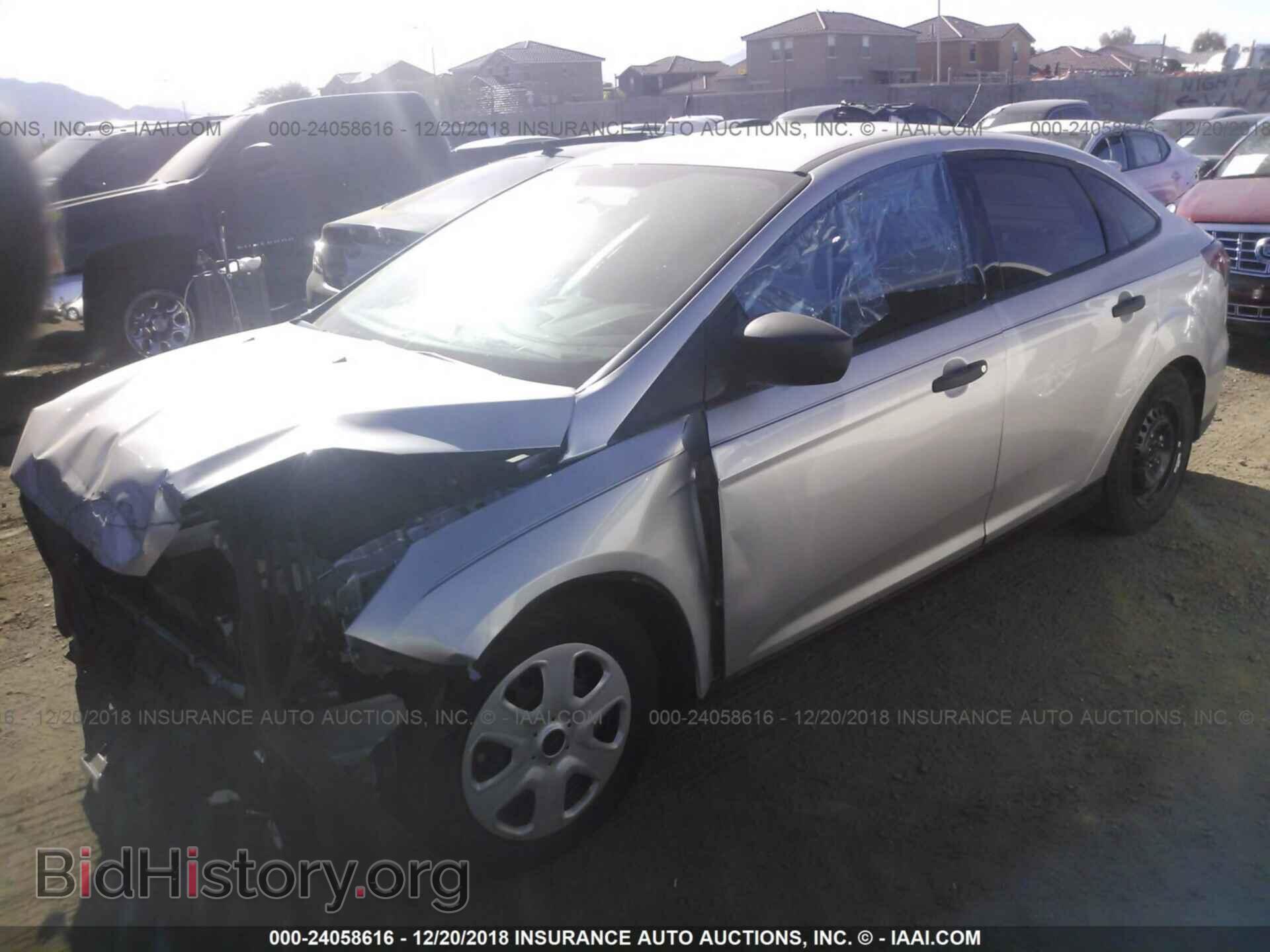 2018 FORD FOCUS - VIN: 1FADP3E20JL244522 - Фото 2