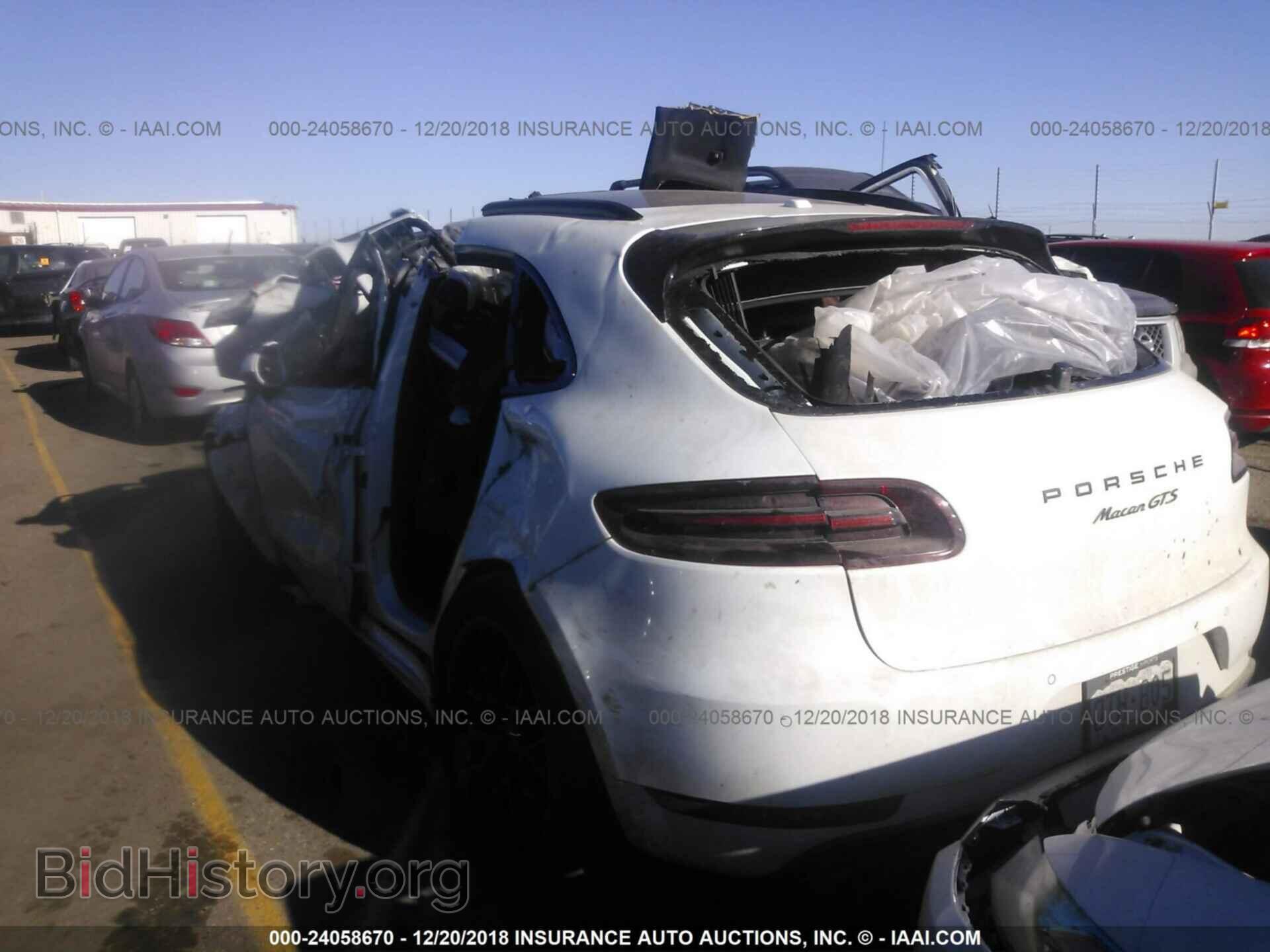 2017 PORSCHE MACAN - VIN: WP1AG2A54HLB55715 - Фото 3