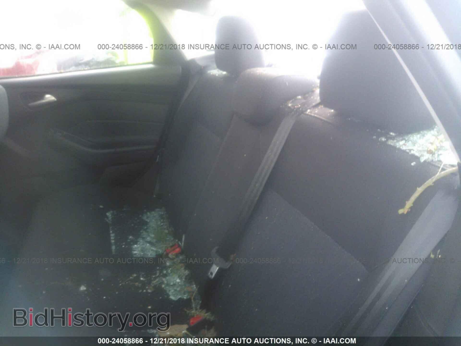 2016 FORD FOCUS - VIN: 1FADP3F28GL289828 - Фото 8