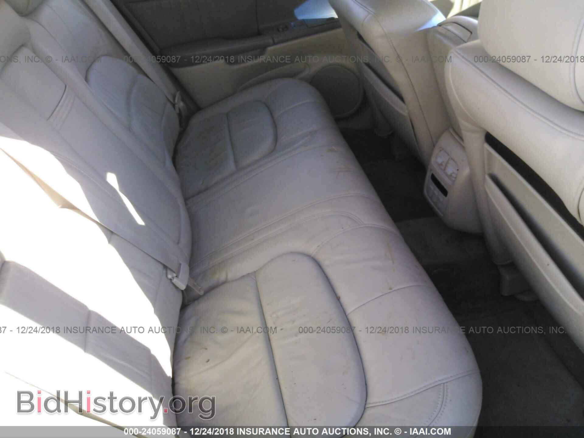 2002 CADILLAC DEVILLE - VIN: 1G6KE57Y22U112932 - Photo 8
