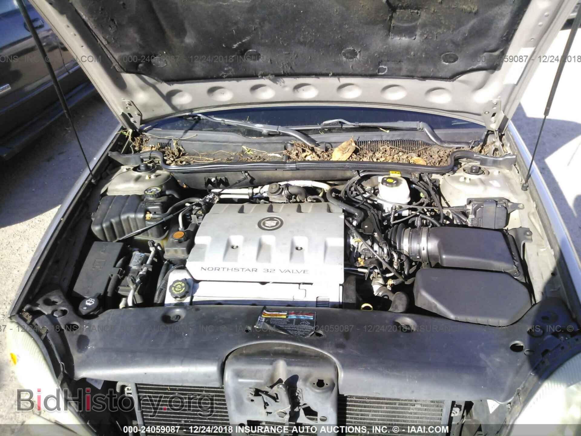 2002 CADILLAC DEVILLE - VIN: 1G6KE57Y22U112932 - Photo 10