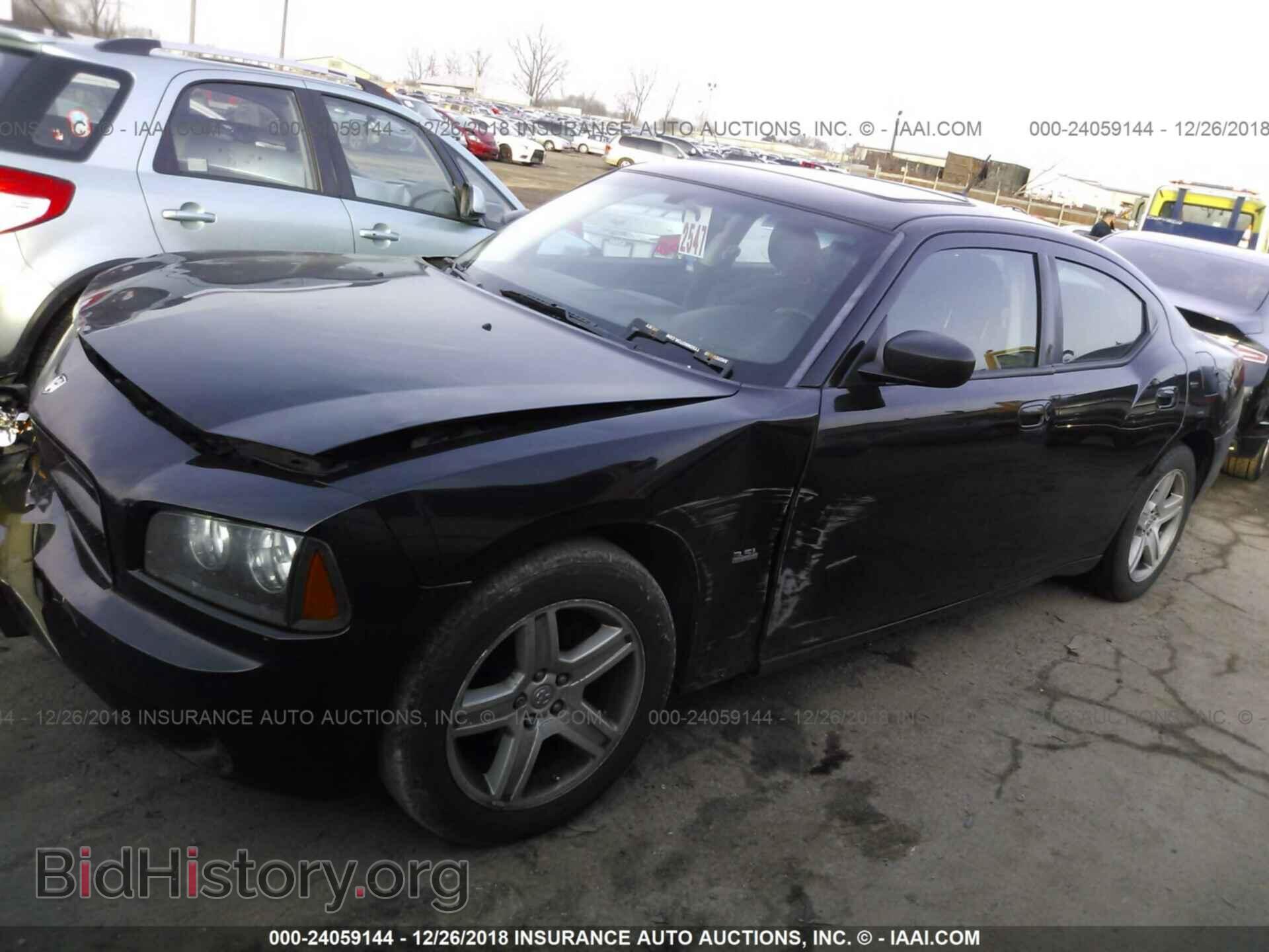 2008 DODGE CHARGER - VIN: 2B3KA43G98H333604 - Фото 2