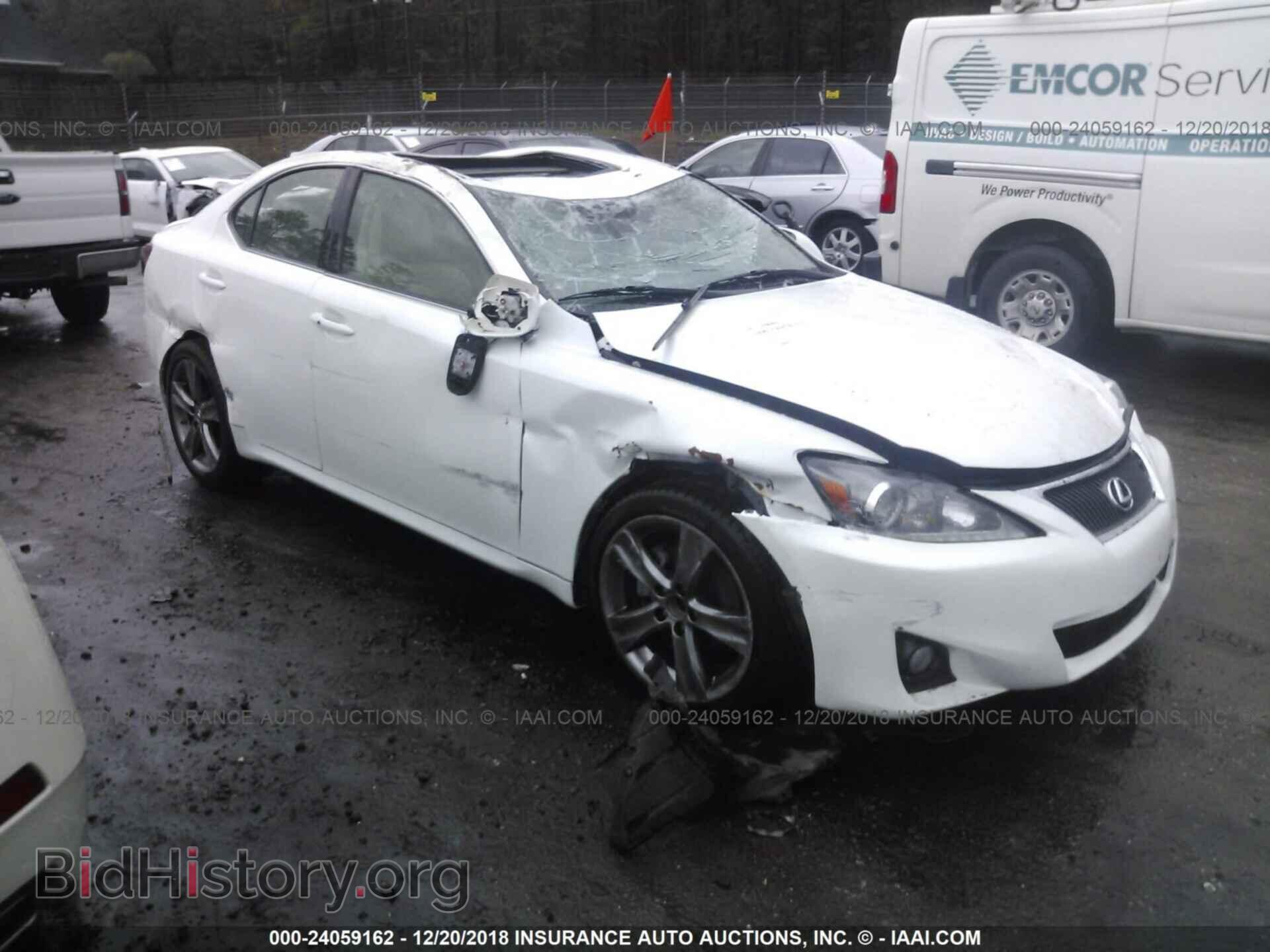 Photo JTHBF5C27C5182903 - LEXUS IS 2012
