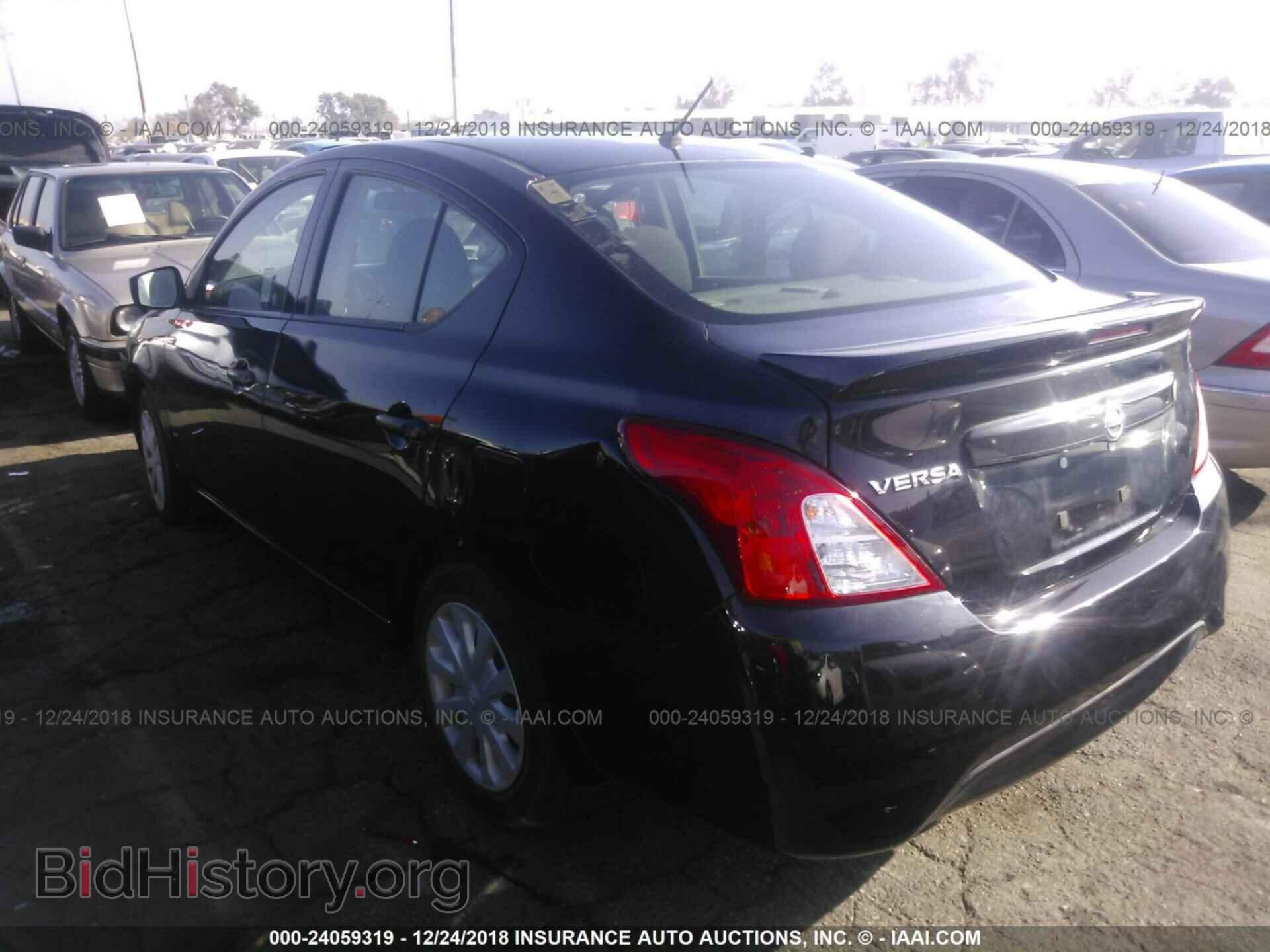 2017 NISSAN VERSA - VIN: 3N1CN7AP0HL829414 - Фото 3