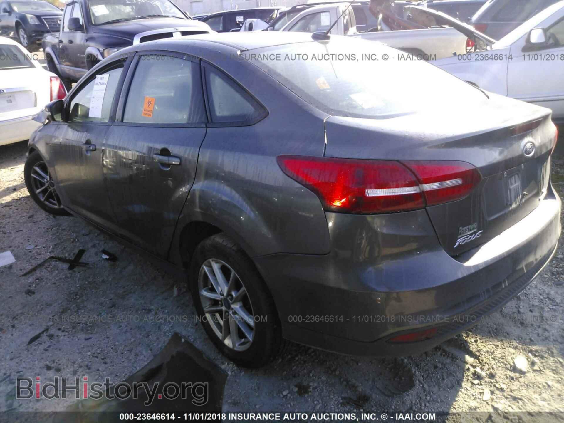2016 FORD FOCUS - VIN: 1FADP3F2XGL216492 - Фото 3