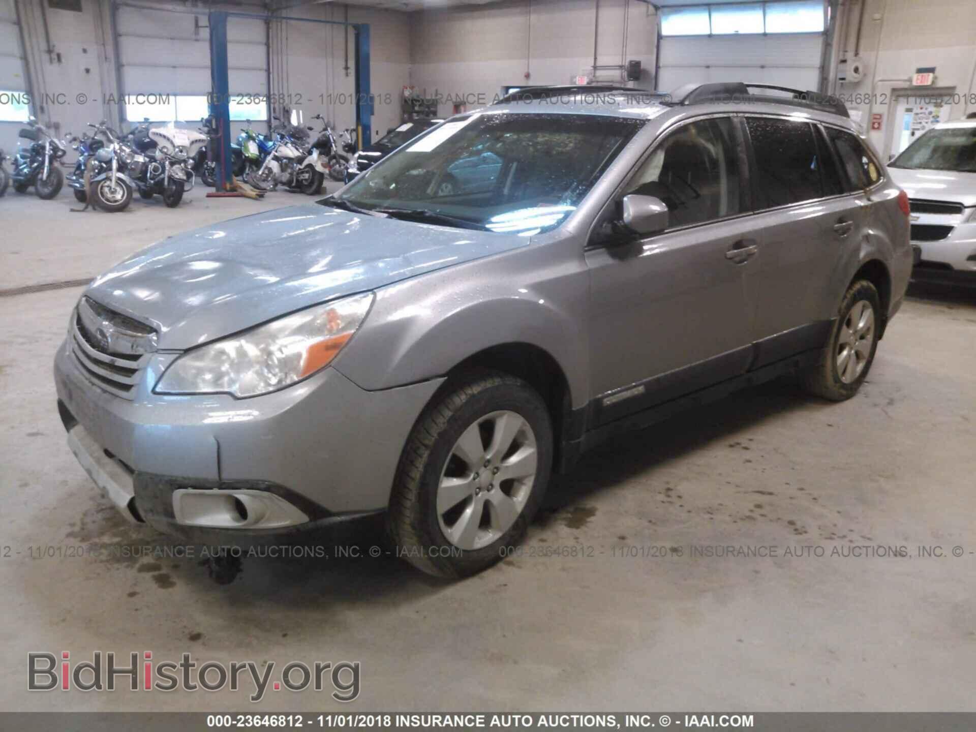 2011 SUBARU OUTBACK - VIN: 4S4BRBKC8B3345937 - Фото 2