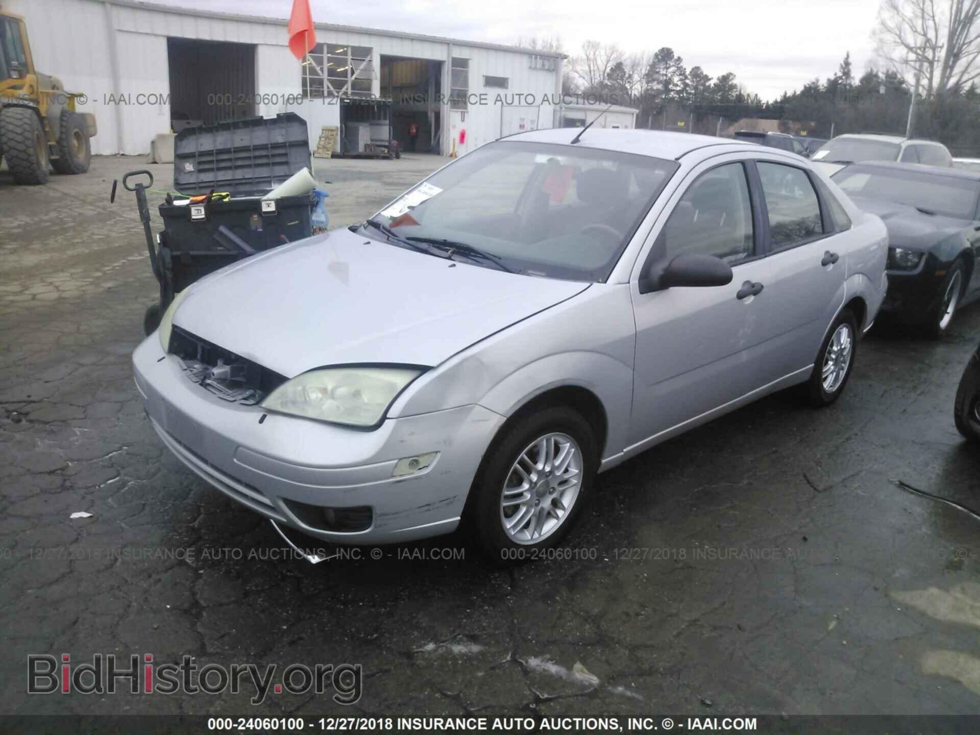2006 FORD FOCUS - VIN: 1FAHP34N26W255752 - Фото 2