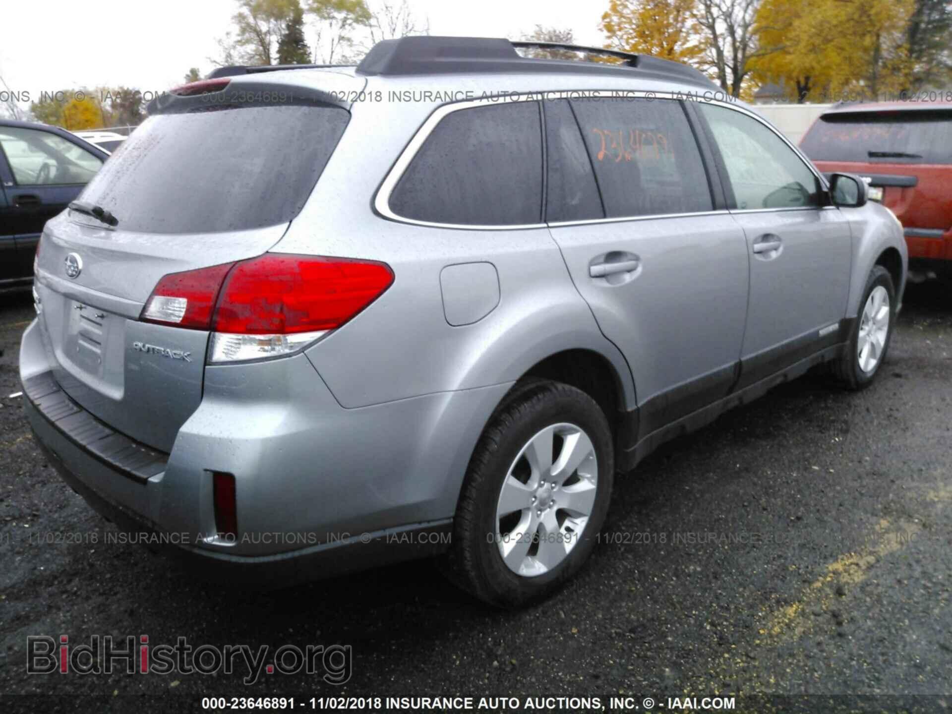 2011 SUBARU OUTBACK - VIN: 4S4BRCGC7B3371623 - Фото 4