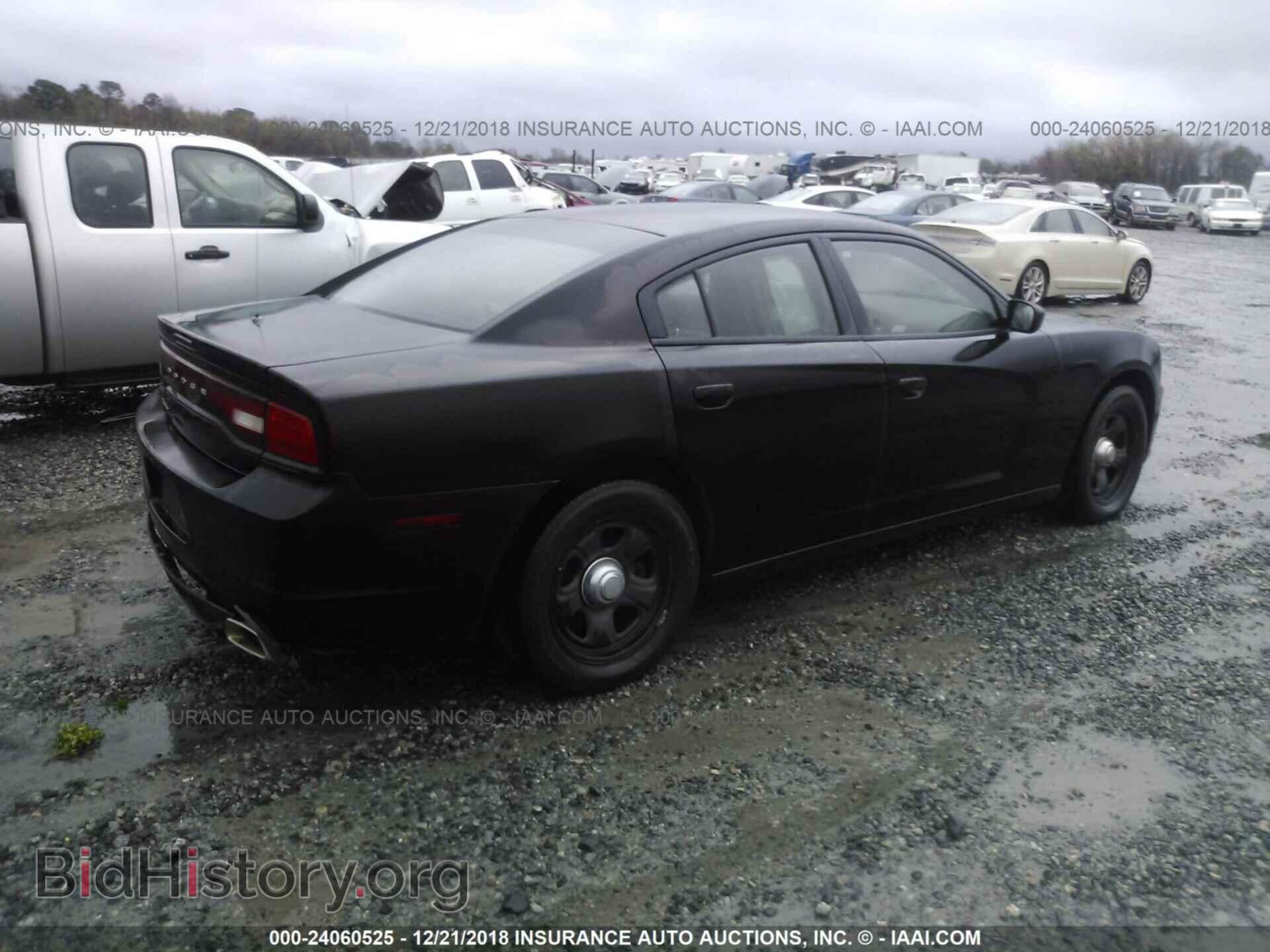 2011 Dodge Charger - VIN: 2B3CL1CG2BH554661 - Фото 4