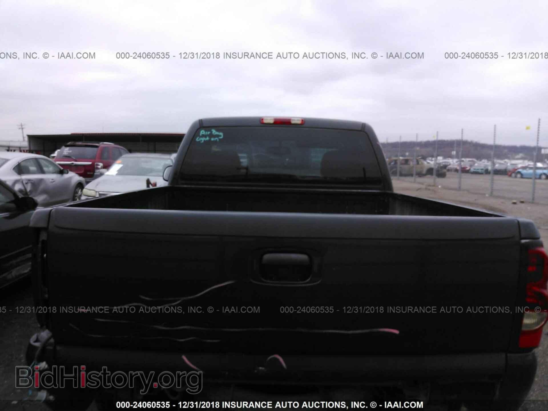 2005 CHEVROLET SILVERADO - VIN: 1GCEC14VX5Z313987 - Фото 8