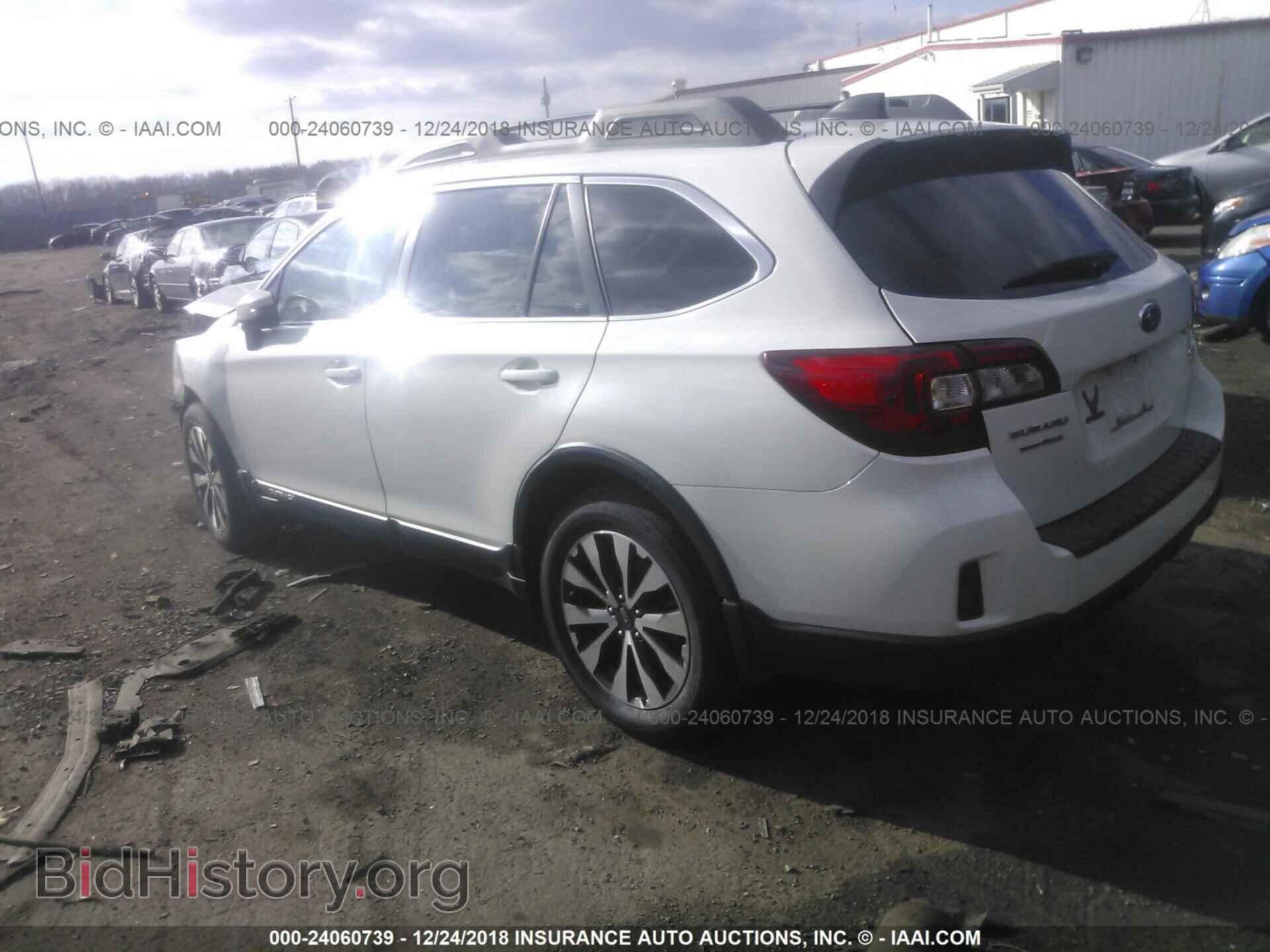 2016 SUBARU OUTBACK - VIN: 4S4BSANC1G3304082 - Фото 3