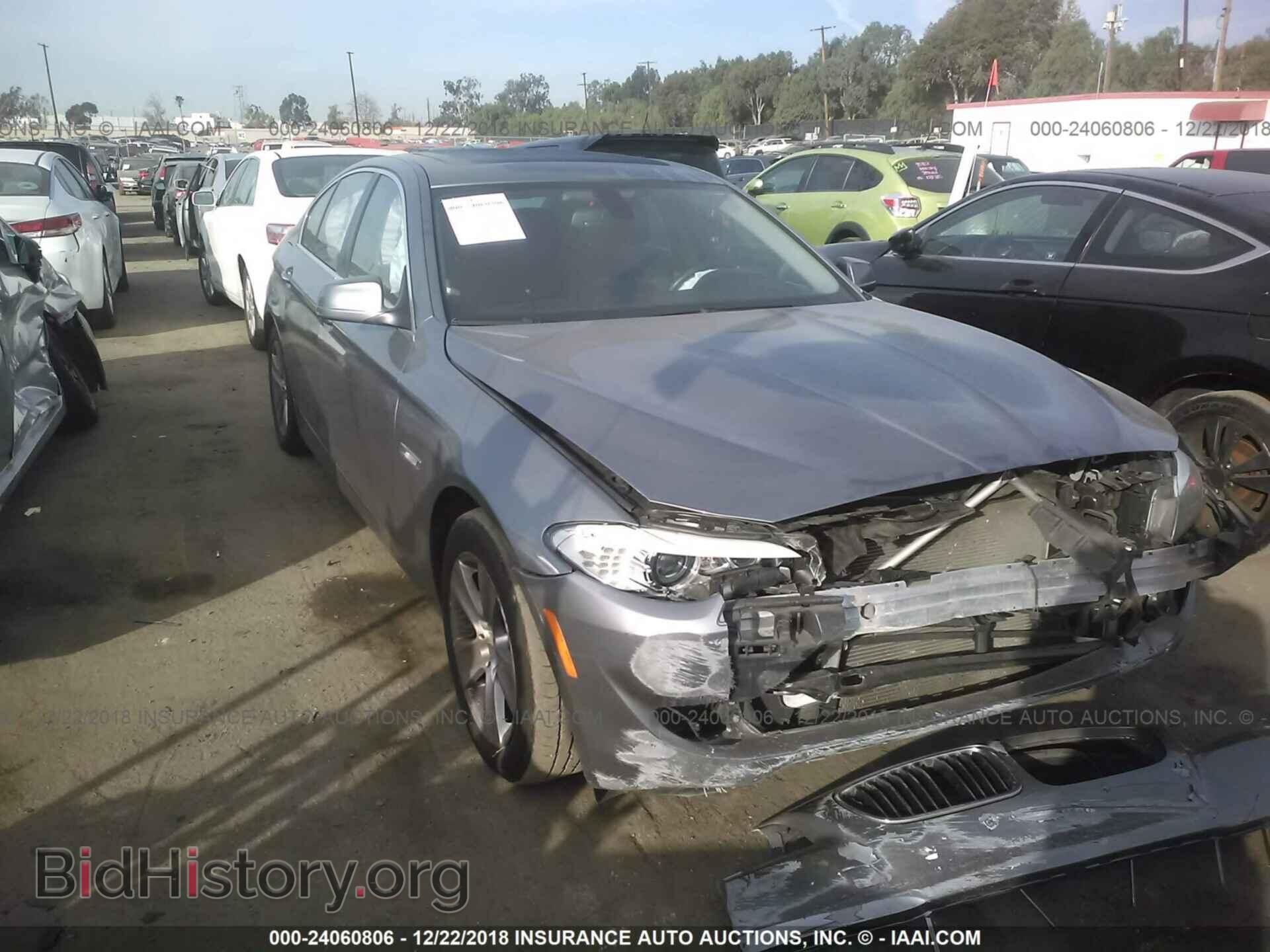 Фотография WBAXG5C52CDX03611 - BMW 528 2012
