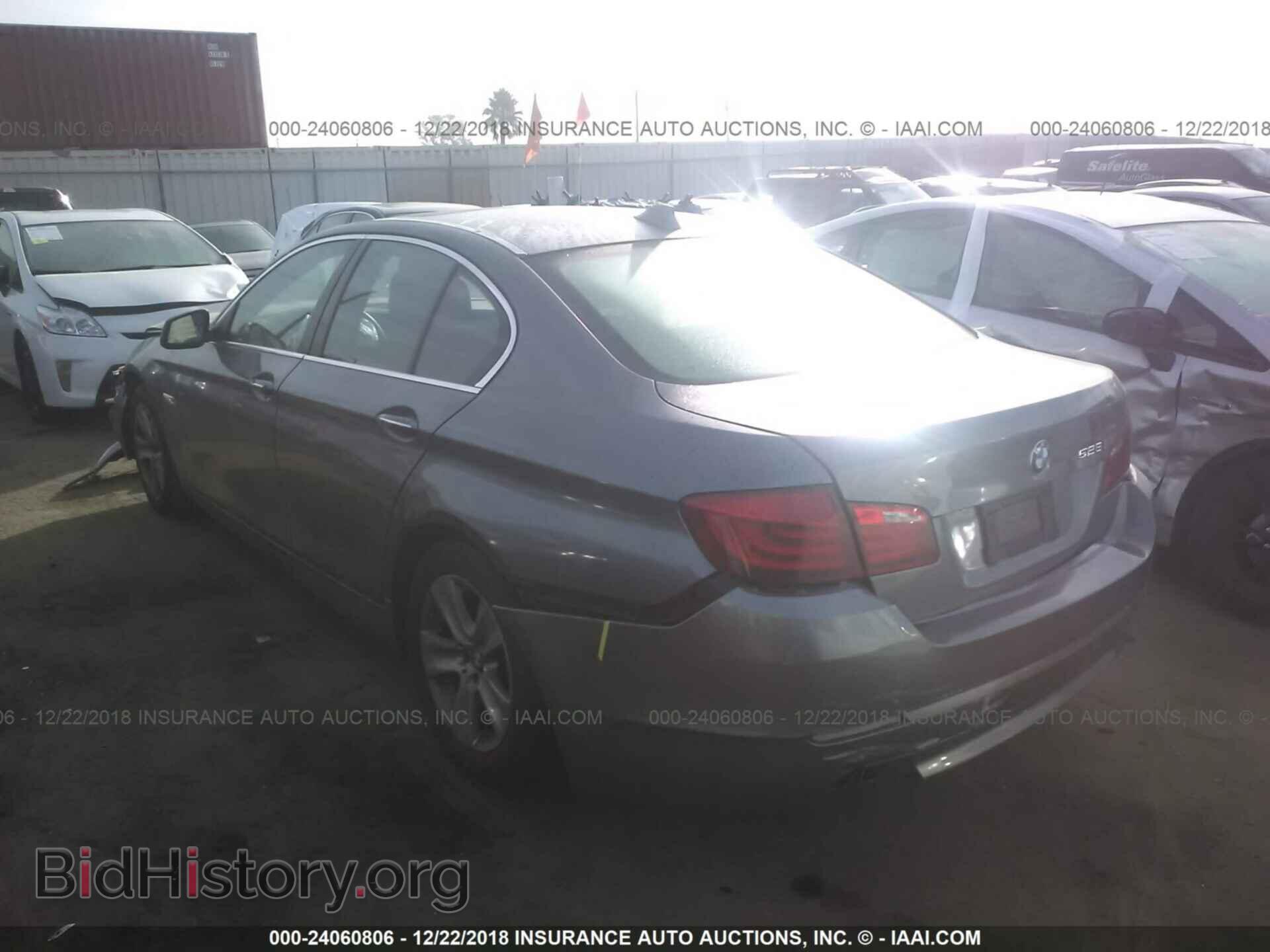 2012 BMW 528 - VIN: WBAXG5C52CDX03611 - Фото 3