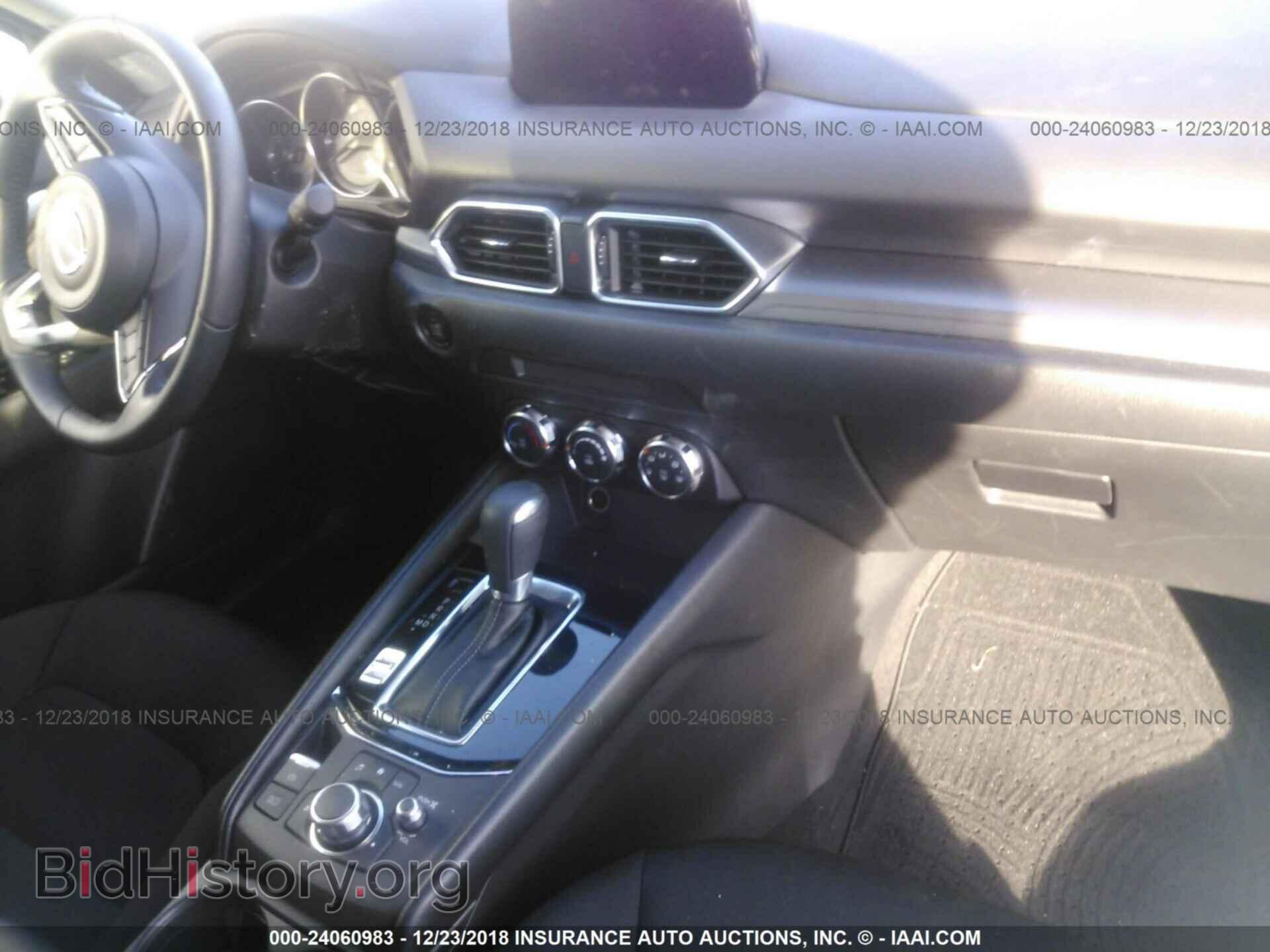2018 MAZDA CX-5 - VIN: JM3KFBBM4J0357824 - Photo 5