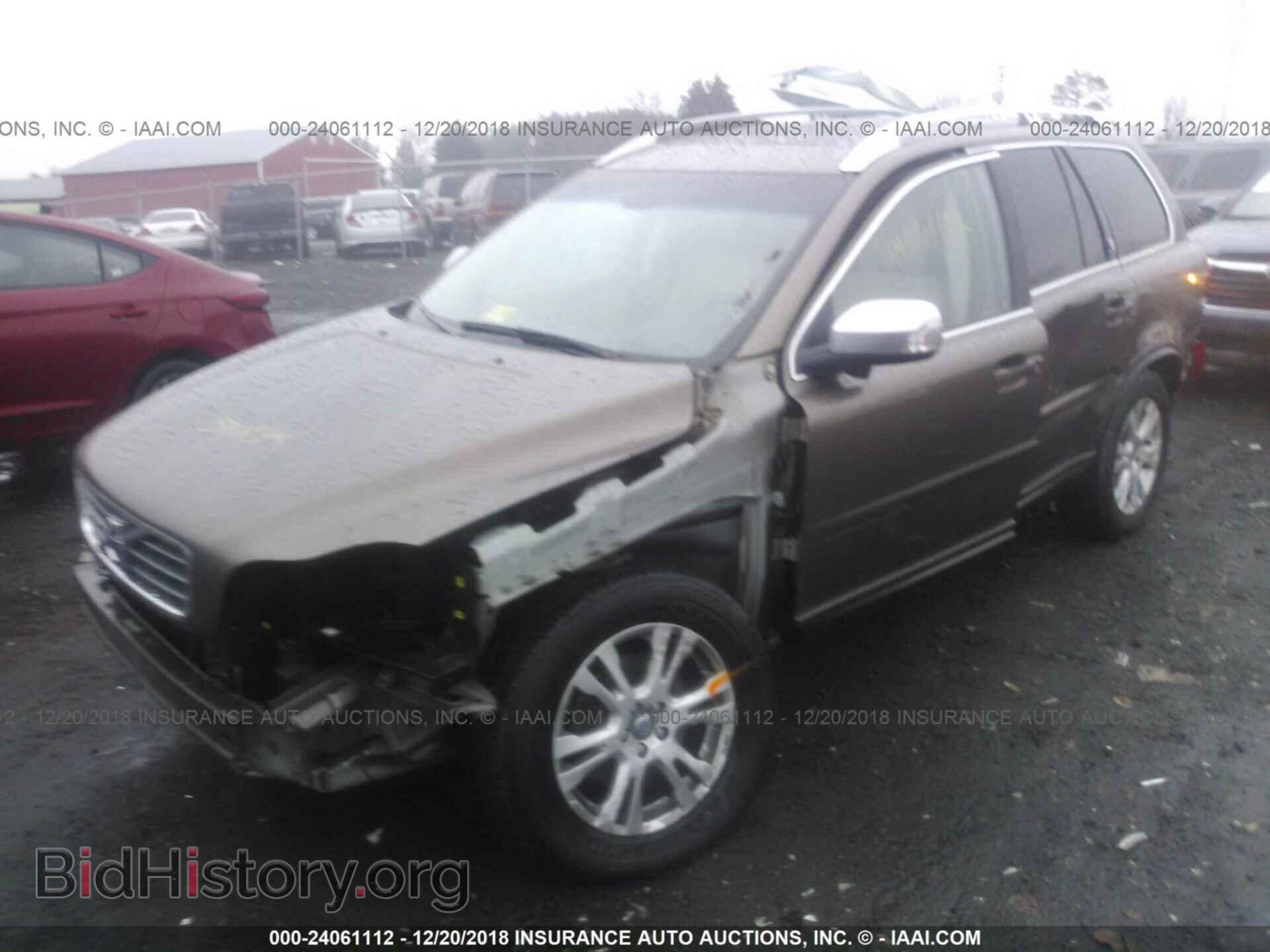 2014 VOLVO XC90 - VIN: YV4952CZ3E1685673 - Фото 2
