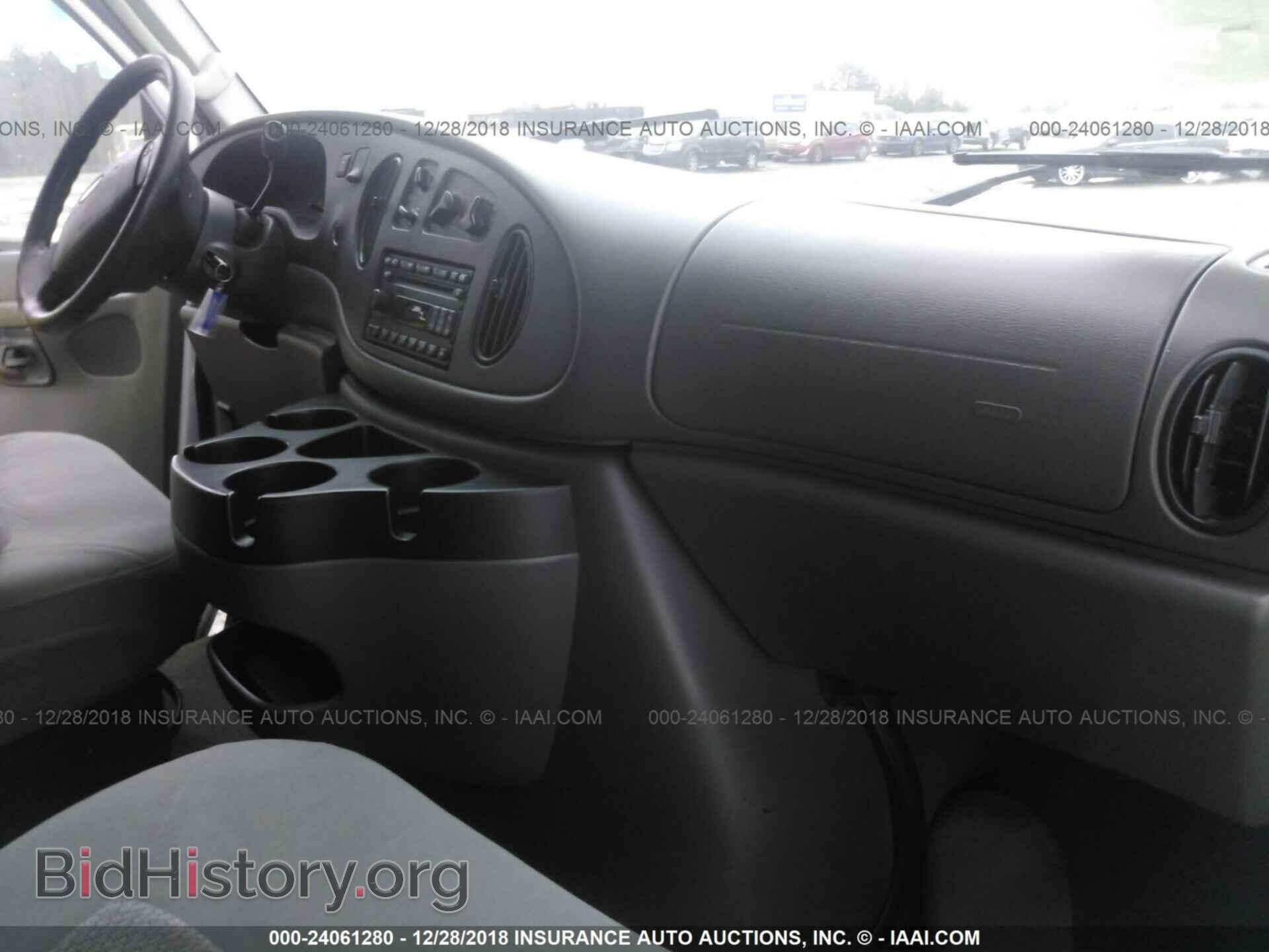 2006 FORD ECONOLINE - VIN: 1FBSS31L56HB21697 - Фото 5