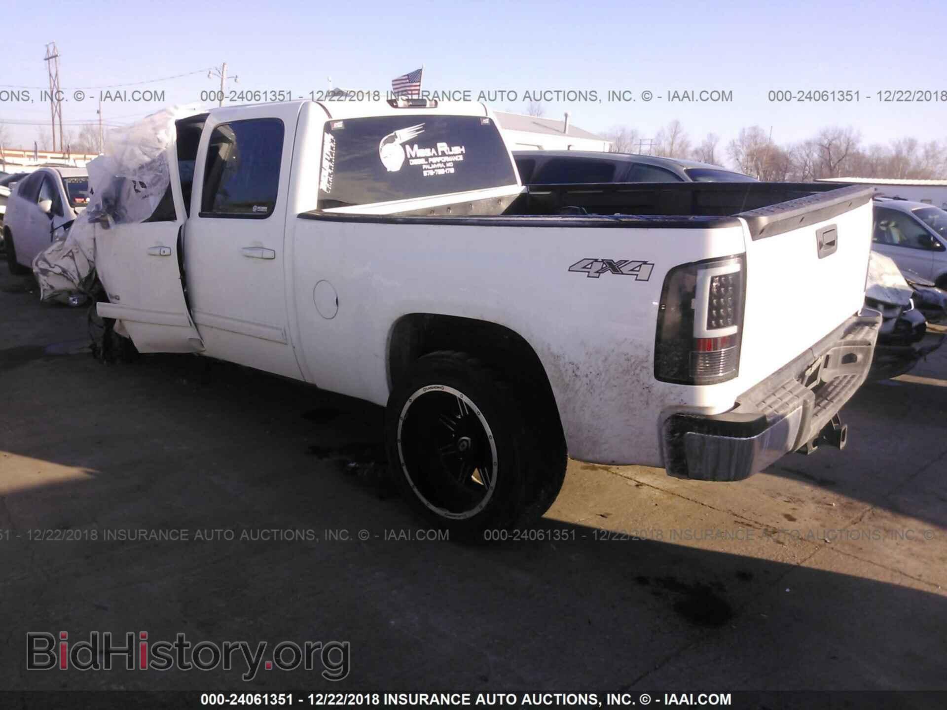 2013 GMC SIERRA - VIN: 1GT121C84DF243870 - Photo 3