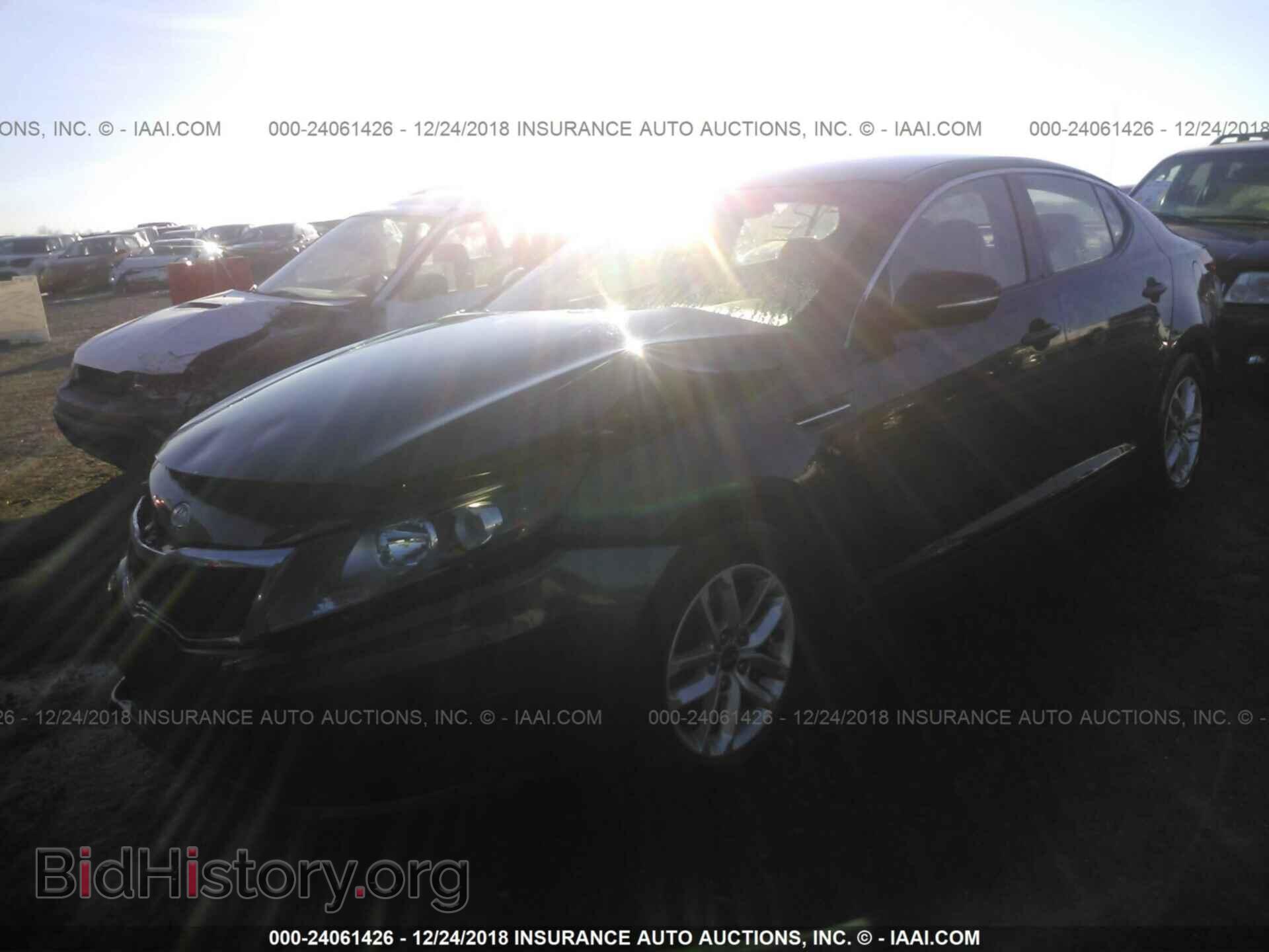2011 KIA OPTIMA - VIN: KNAGM4A73B5079611 - Фото 2