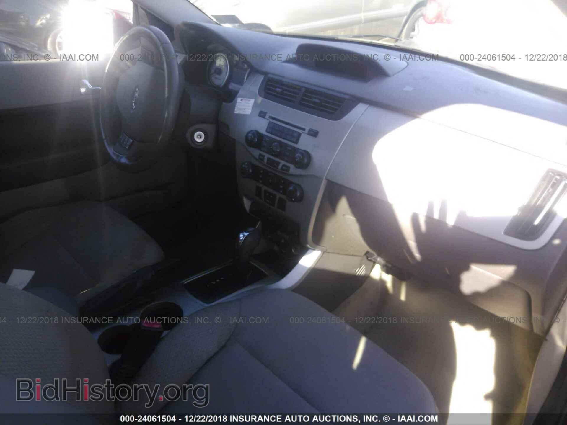 2009 FORD FOCUS - VIN: 1FAHP36NX9W269481 - Фото 5