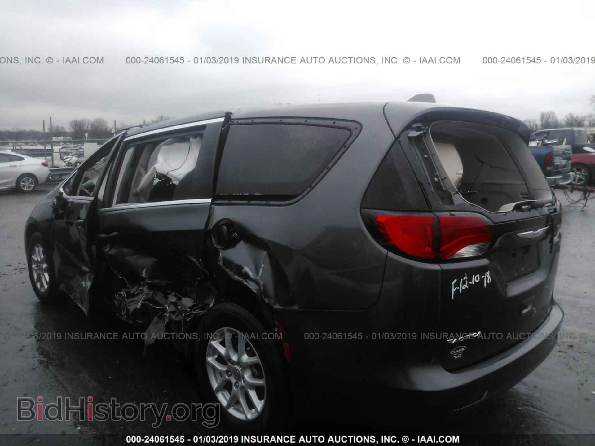 2017 CHRYSLER PACIFICA - VIN: 2C4RC1CG4HR531796 - Фото 3