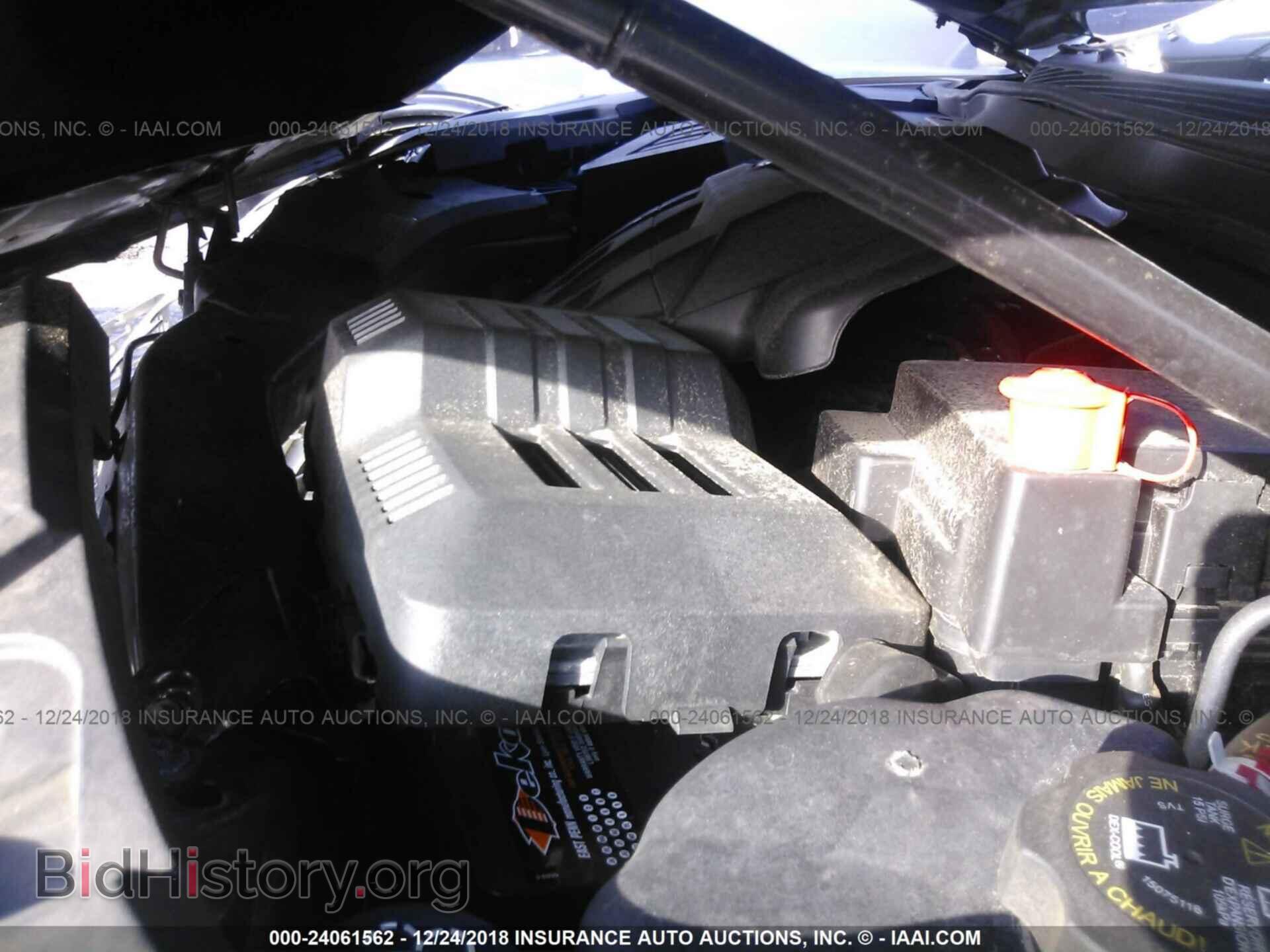 2011 GMC TERRAIN - VIN: 2CTFLXE53B6399290 - Photo 10