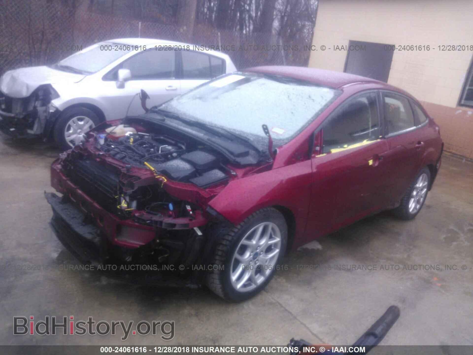 2015 FORD FOCUS - VIN: 1FADP3F2XFL352992 - Фото 2
