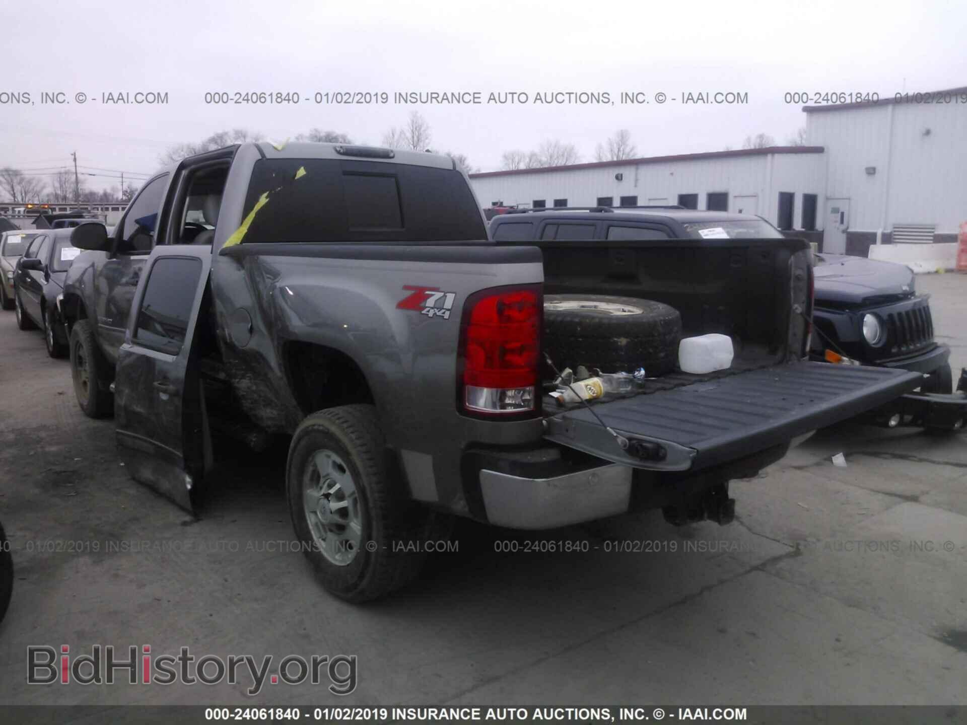 2013 GMC SIERRA - VIN: 1GT120CG2DF129805 - Фото 3