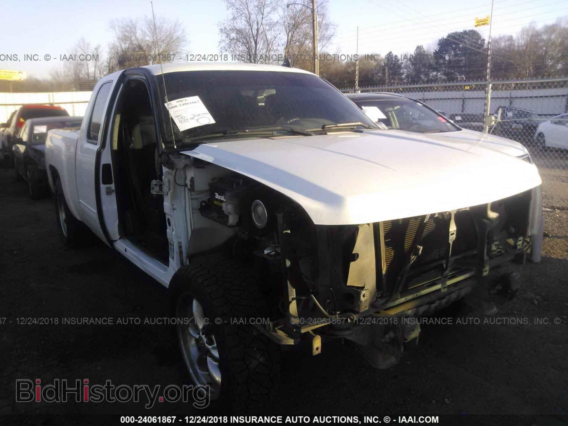 Photo 1GCRCREA3BZ391292 - CHEVROLET SILVERADO 2011