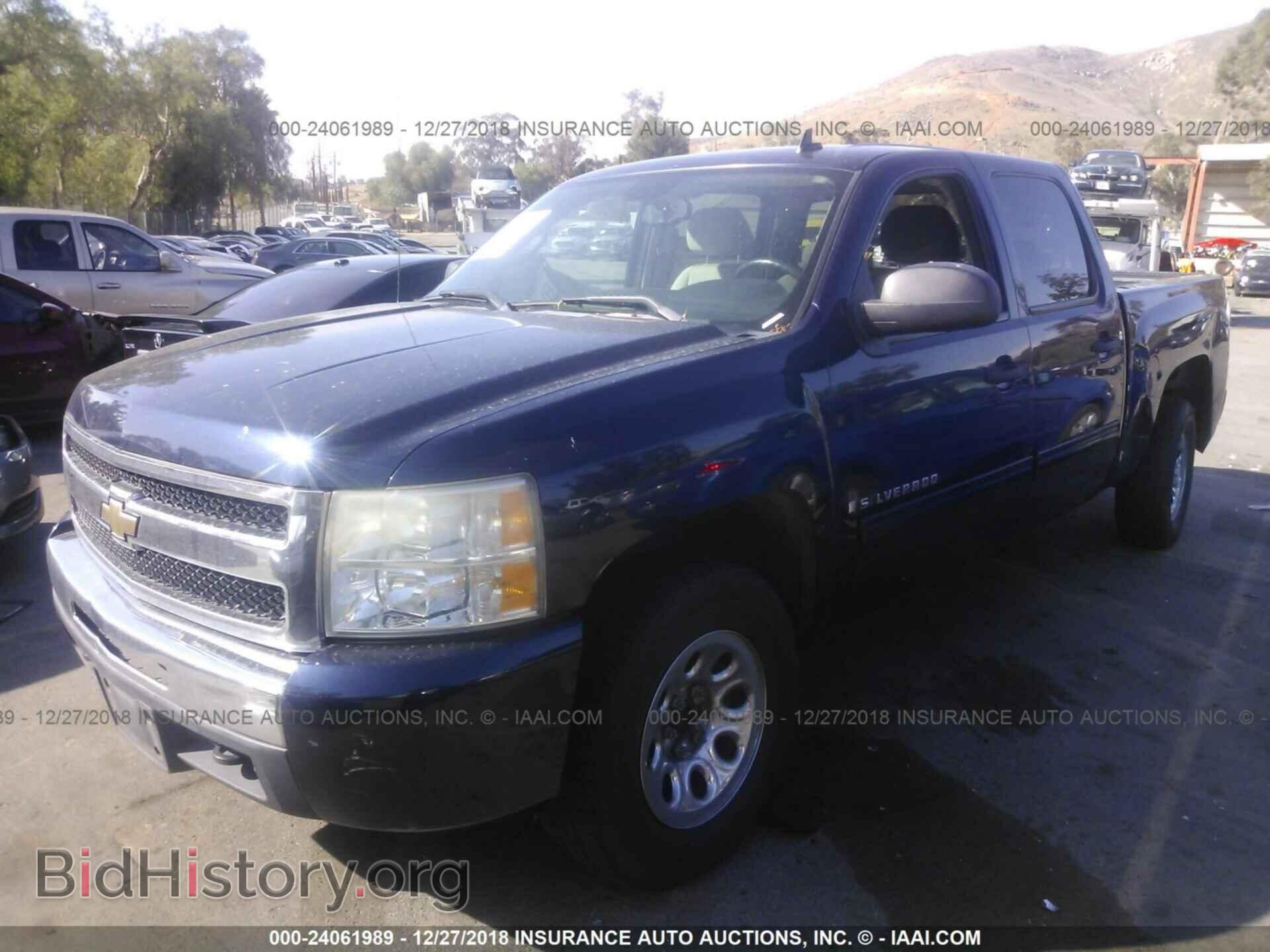2009 CHEVROLET SILVERADO - VIN: 3GCEC23C49G133593 - Фото 2