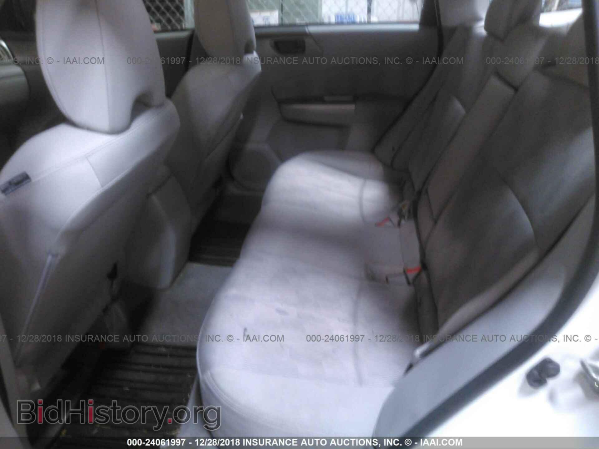 2010 SUBARU FORESTER - VIN: JF2SH6BC7AH910700 - Фото 8