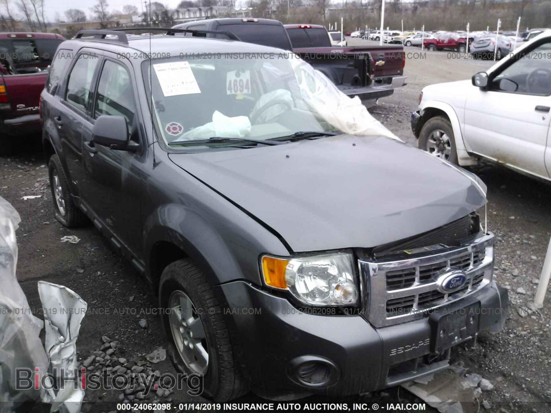 Фотография 1FMCU0C75BKC48242 - FORD ESCAPE 2011