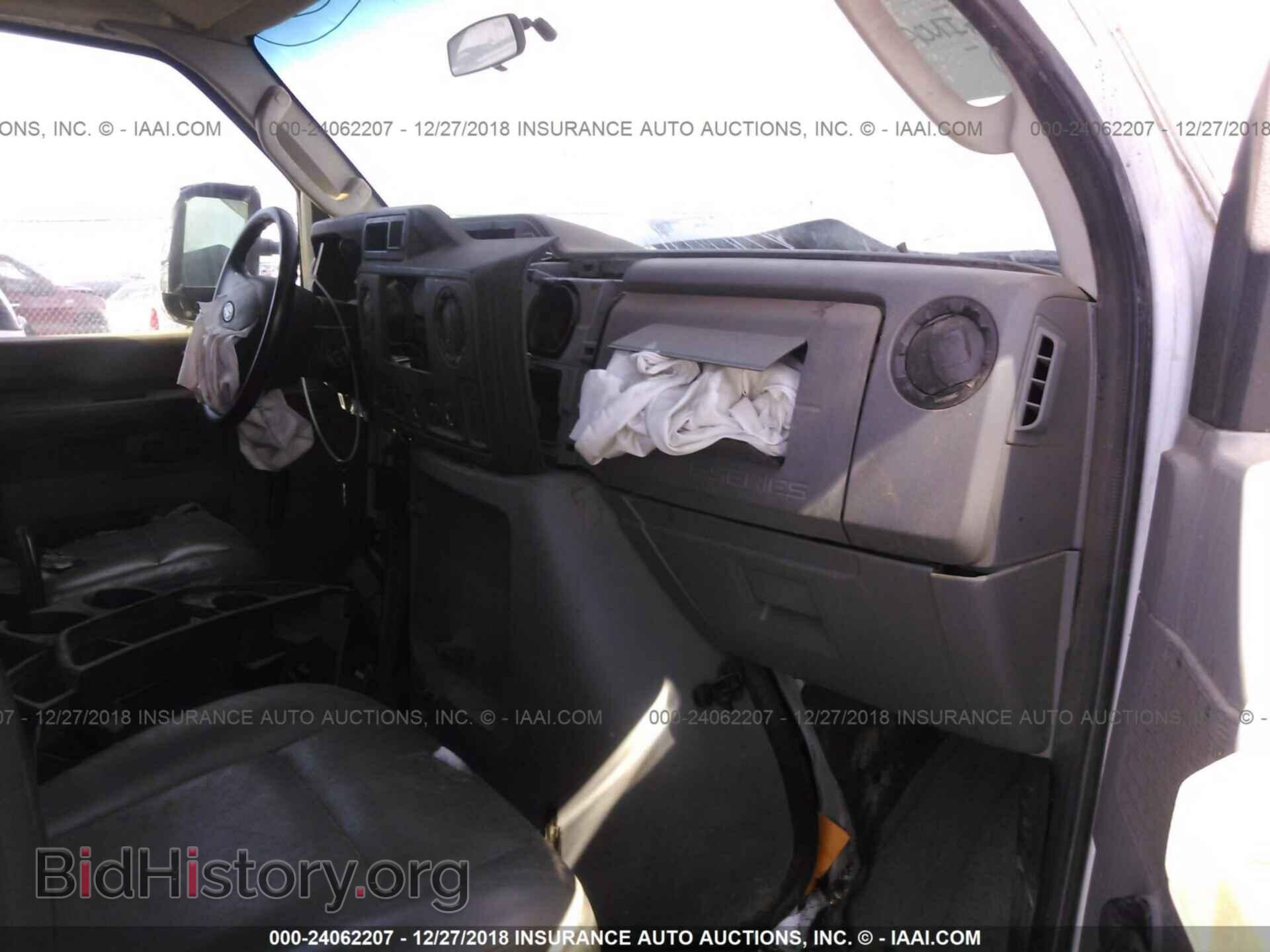 2009 FORD ECONOLINE - VIN: 1FTSS34L39DA01433 - Фото 5