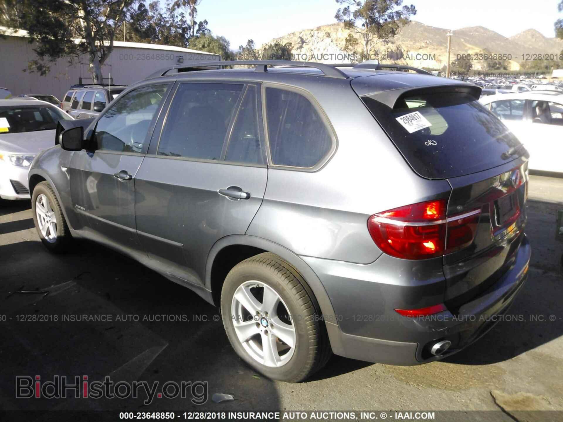 2011 BMW X5 - VIN: 5UXZW0C56BL656569 - Фото 3