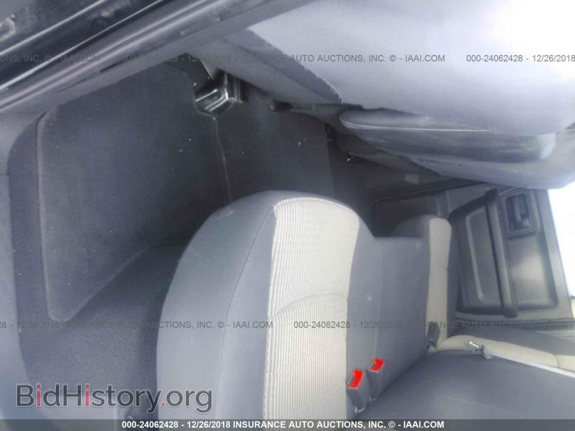 2012 DODGE RAM 1500 - VIN: 1C6RD7FT1CS282820 - Фото 8