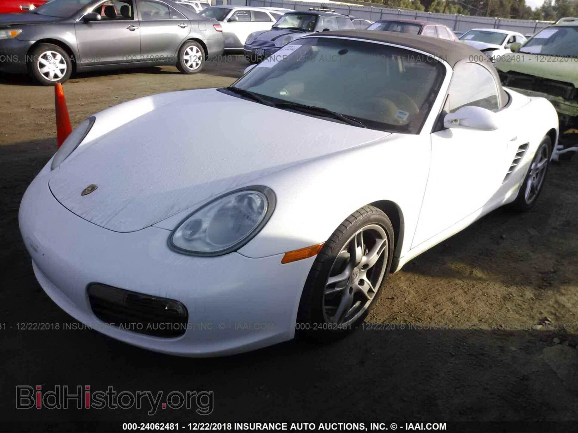2008 PORSCHE BOXSTER - VIN: WP0CA29818U711788 - Фото 2