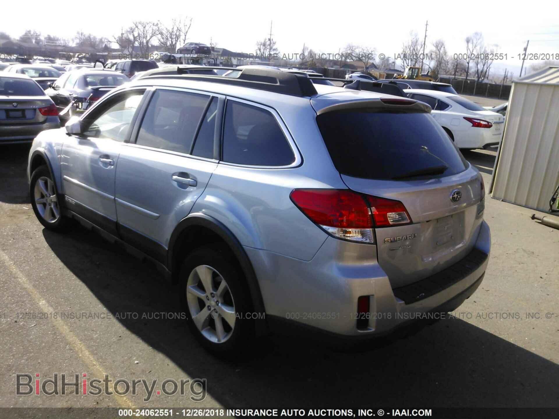 2014 SUBARU OUTBACK - VIN: 4S4BRBLC3E3260958 - Фото 3
