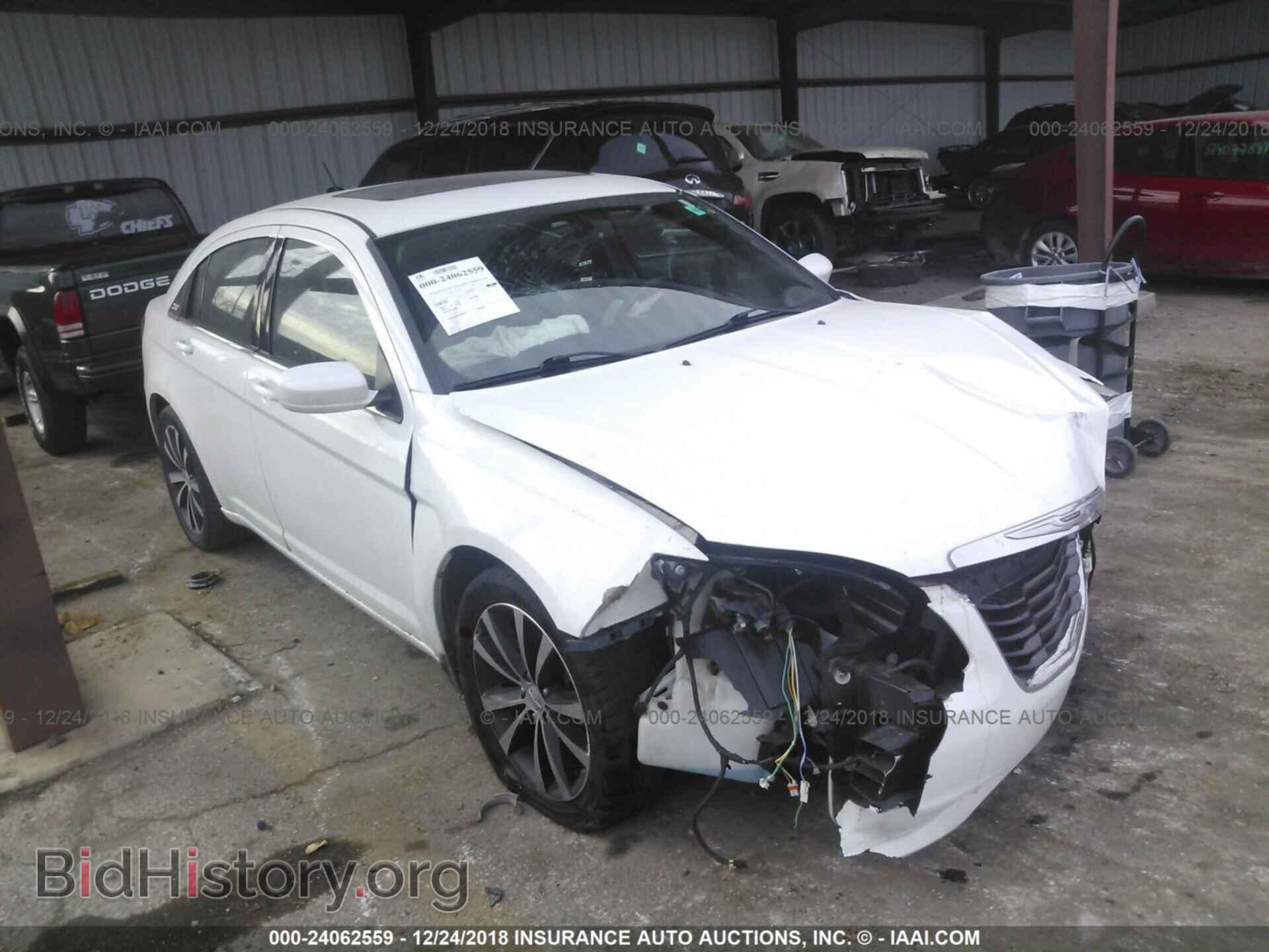 Photo 1C3CCBCG9DN700072 - CHRYSLER 200 2013