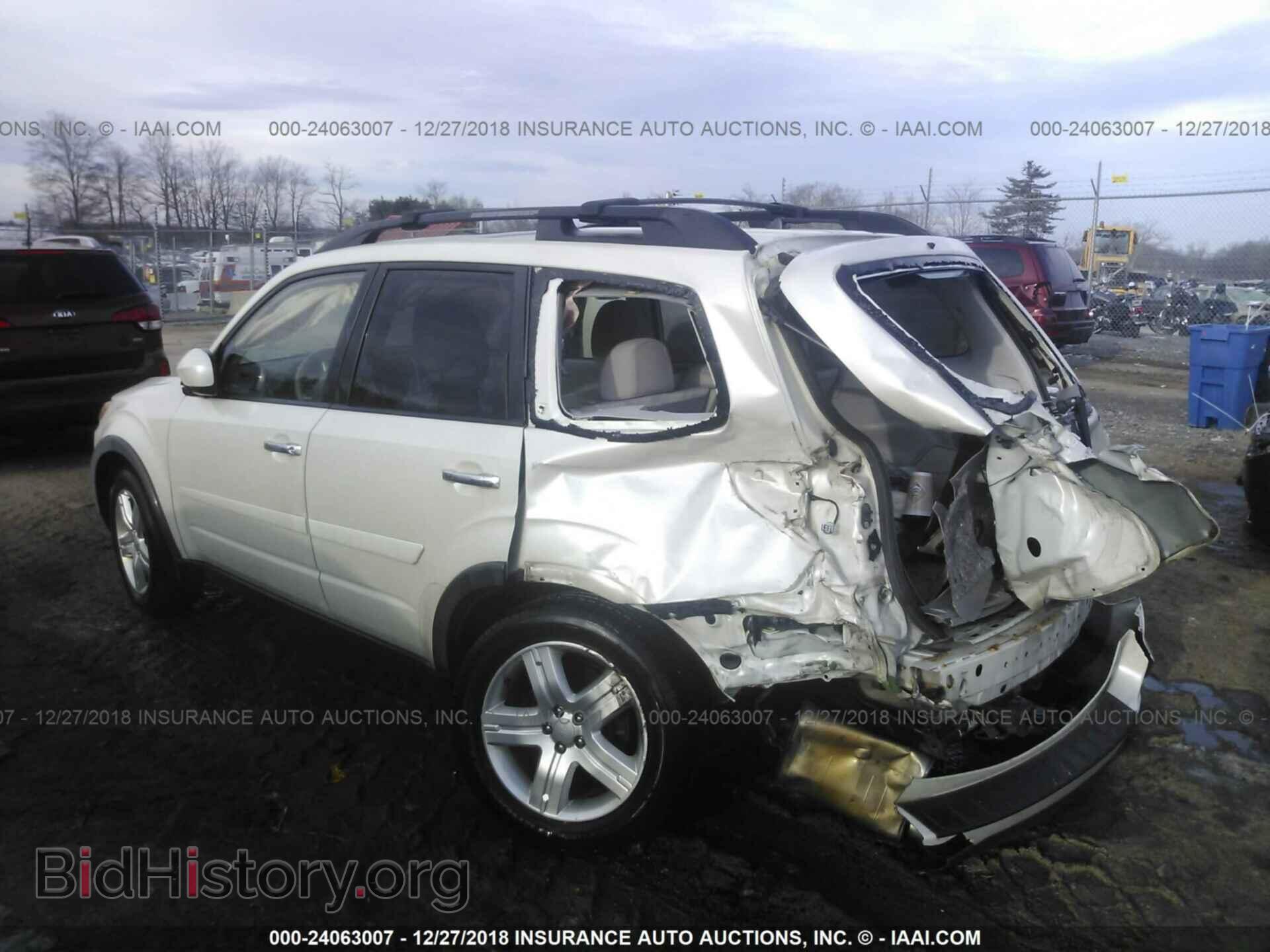 2010 SUBARU FORESTER - VIN: JF2SH6CC4AH739967 - Фото 3