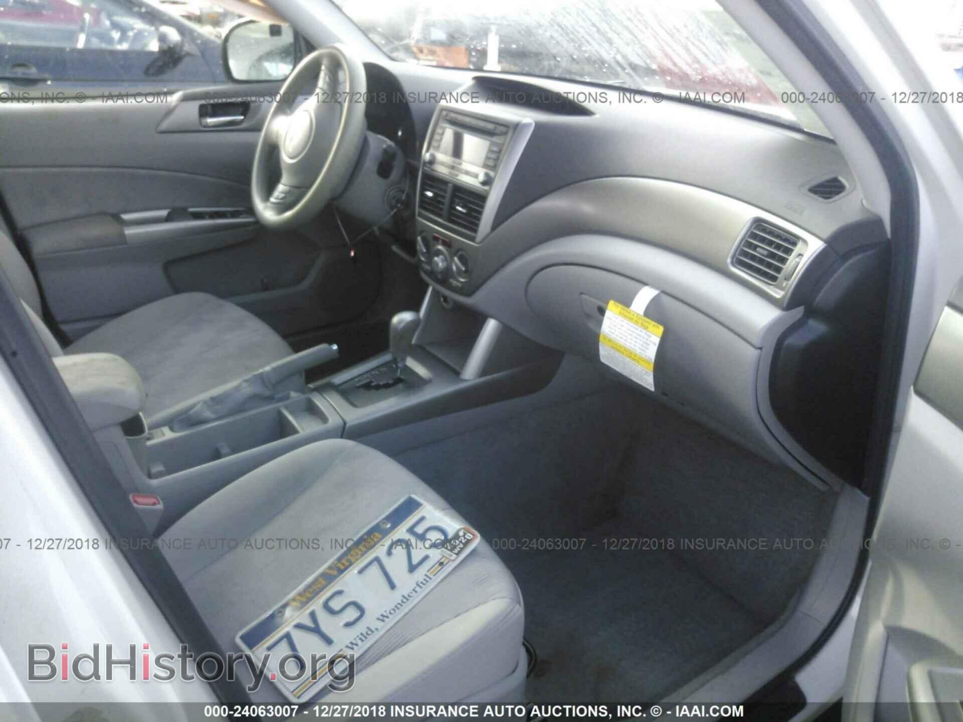 2010 SUBARU FORESTER - VIN: JF2SH6CC4AH739967 - Фото 5