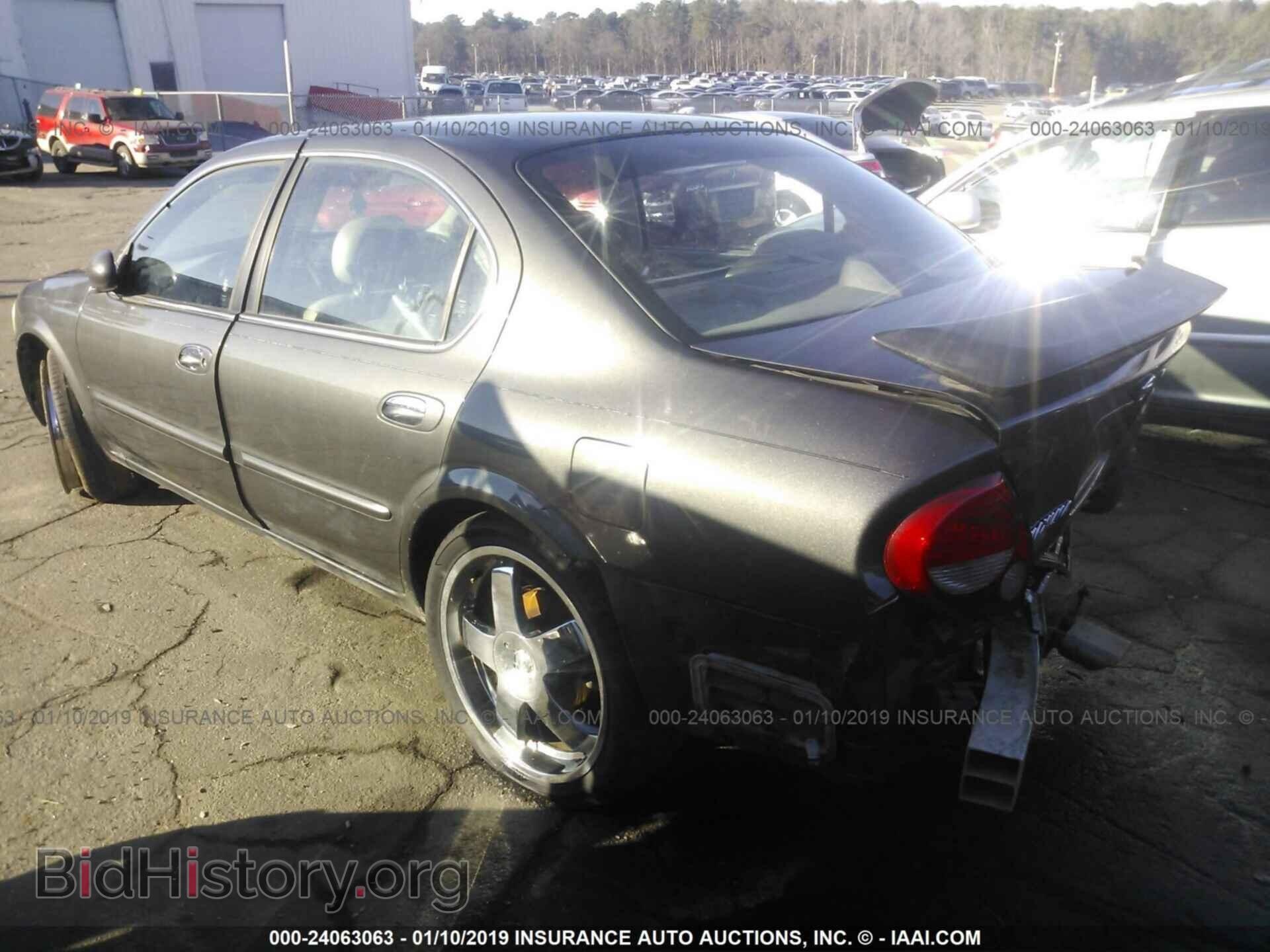2000 NISSAN MAXIMA - VIN: JN1CA31D9YT754766 - Фото 3