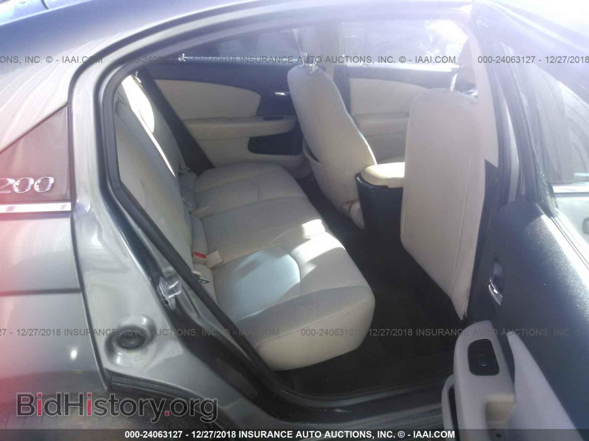 2012 CHRYSLER 200 - VIN: 1C3CCBBGXCN108406 - Фото 8