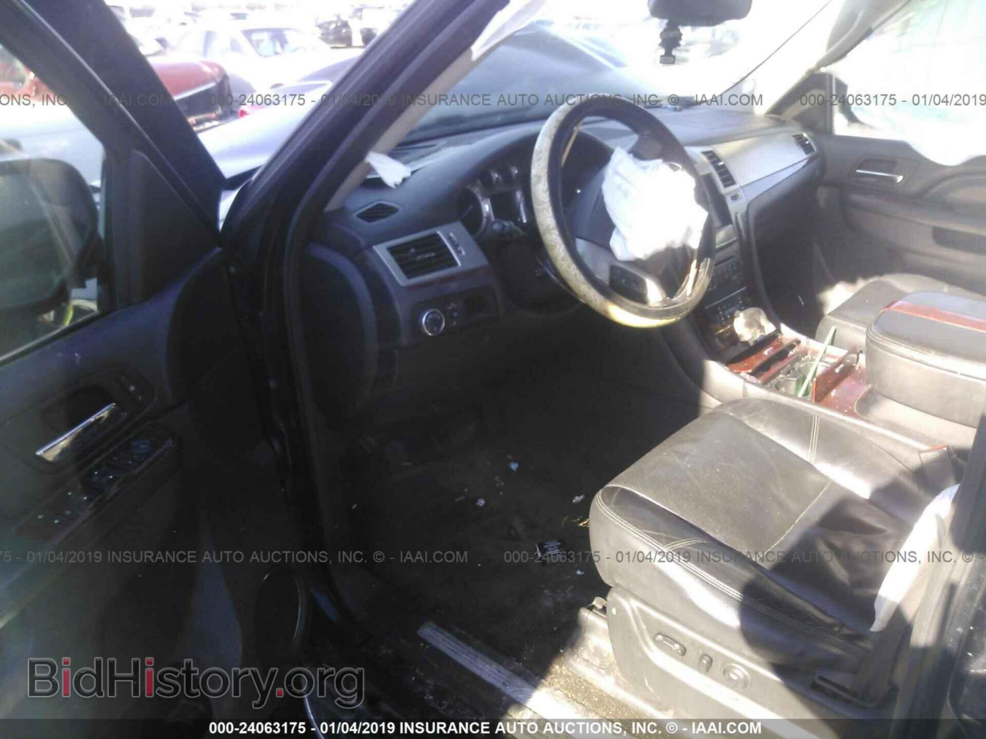 2011 CADILLAC ESCALADE - VIN: 1GYS4HEFXBR347353 - Фото 5