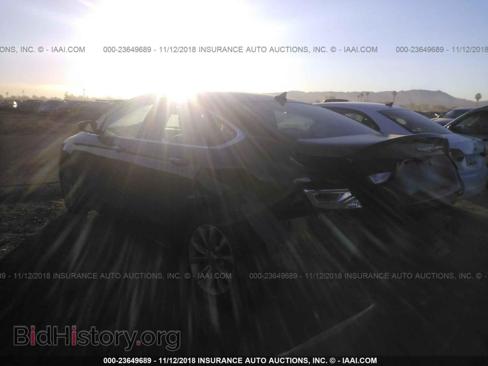 2015 CHRYSLER 200 - VIN: 1C3CCCCB9FN552888 - Photo 3