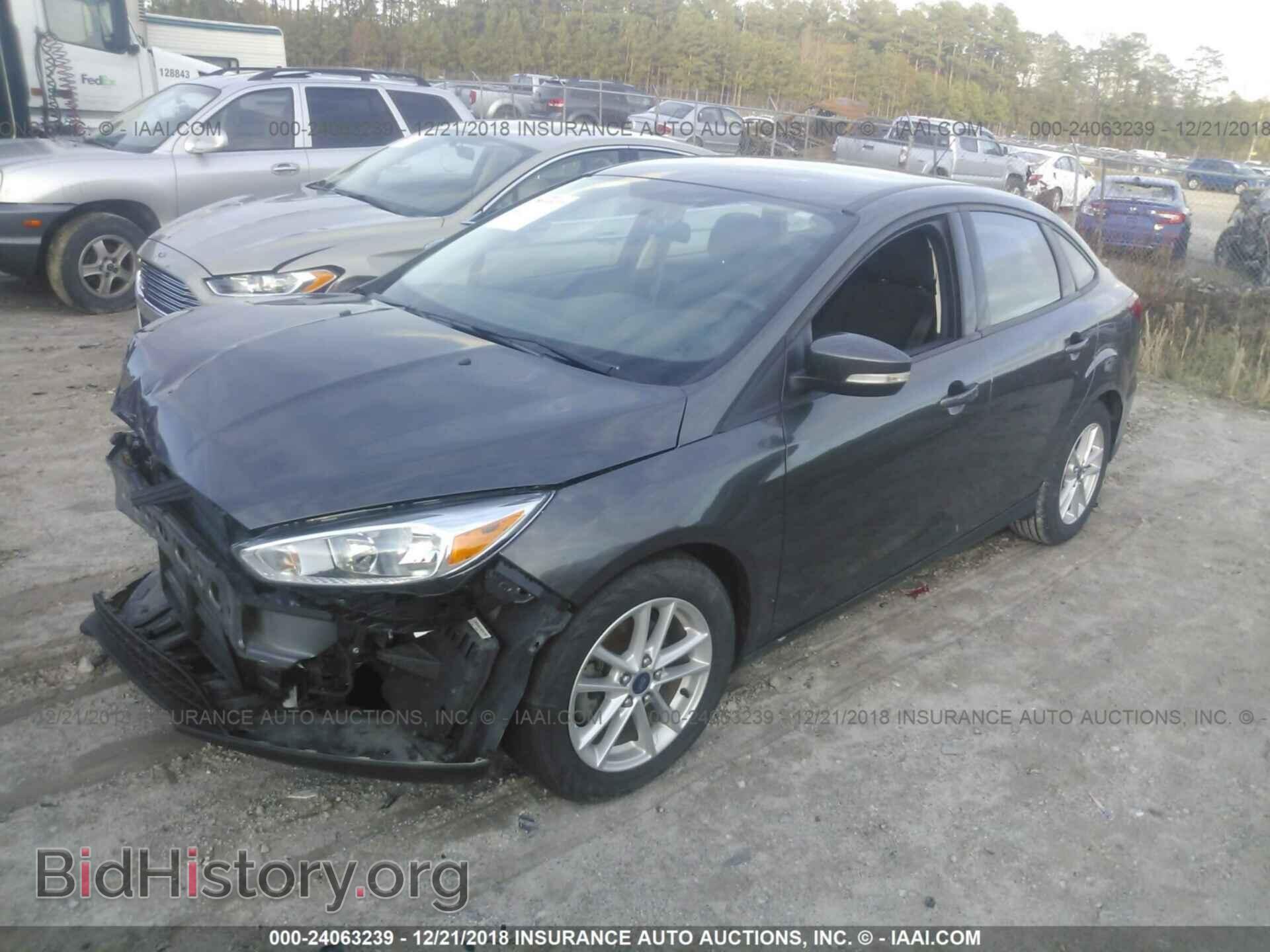 2016 FORD FOCUS - VIN: 1FADP3F22GL249146 - Photo 2