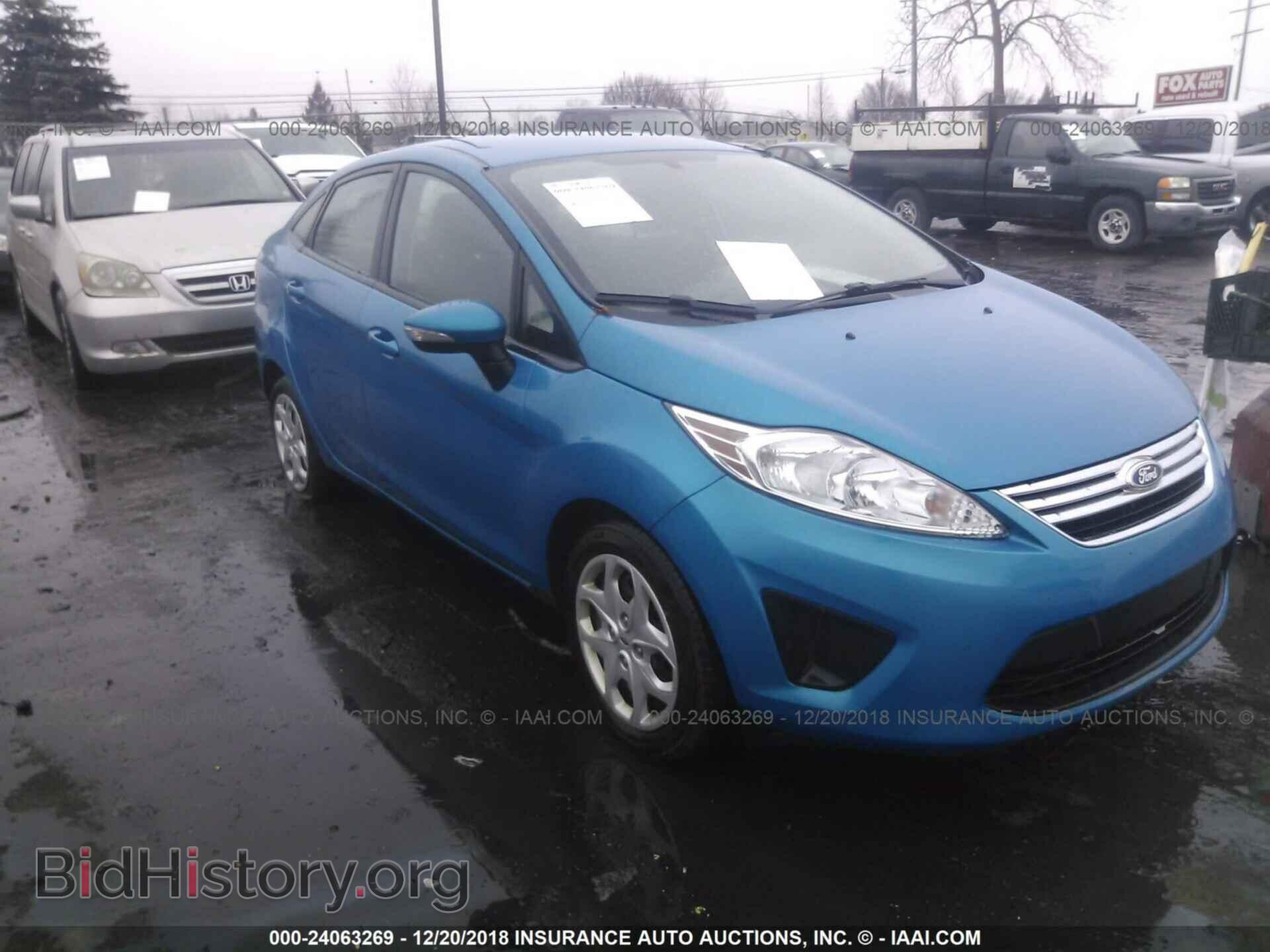 Photo 3FADP4BJ8DM224989 - Ford Fiesta 2013