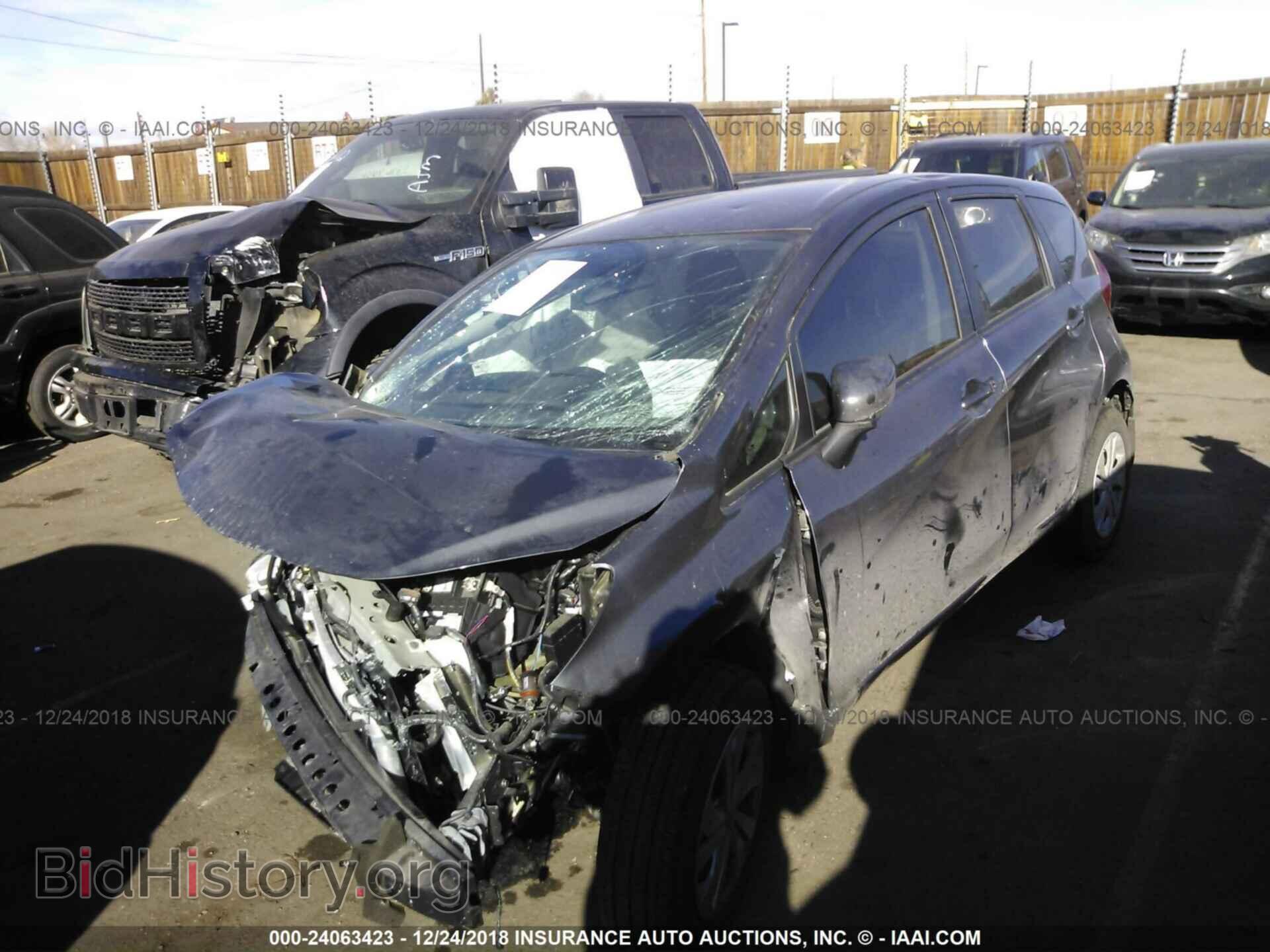 2018 NISSAN VERSA NOTE - VIN: 3N1CE2CP2JL358520 - Фото 2